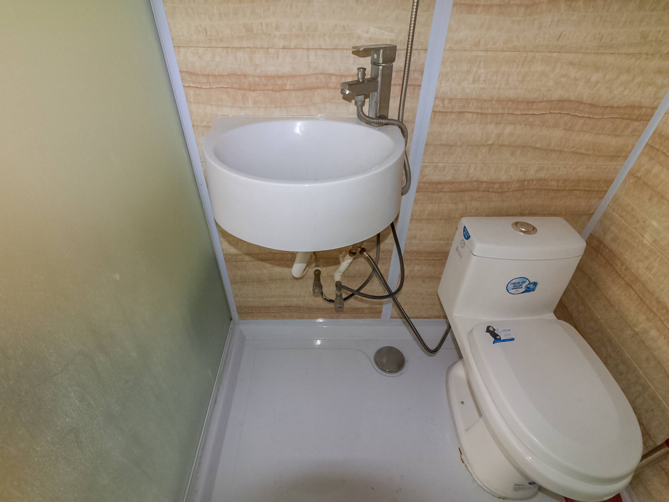 建国小经六路单位宿舍