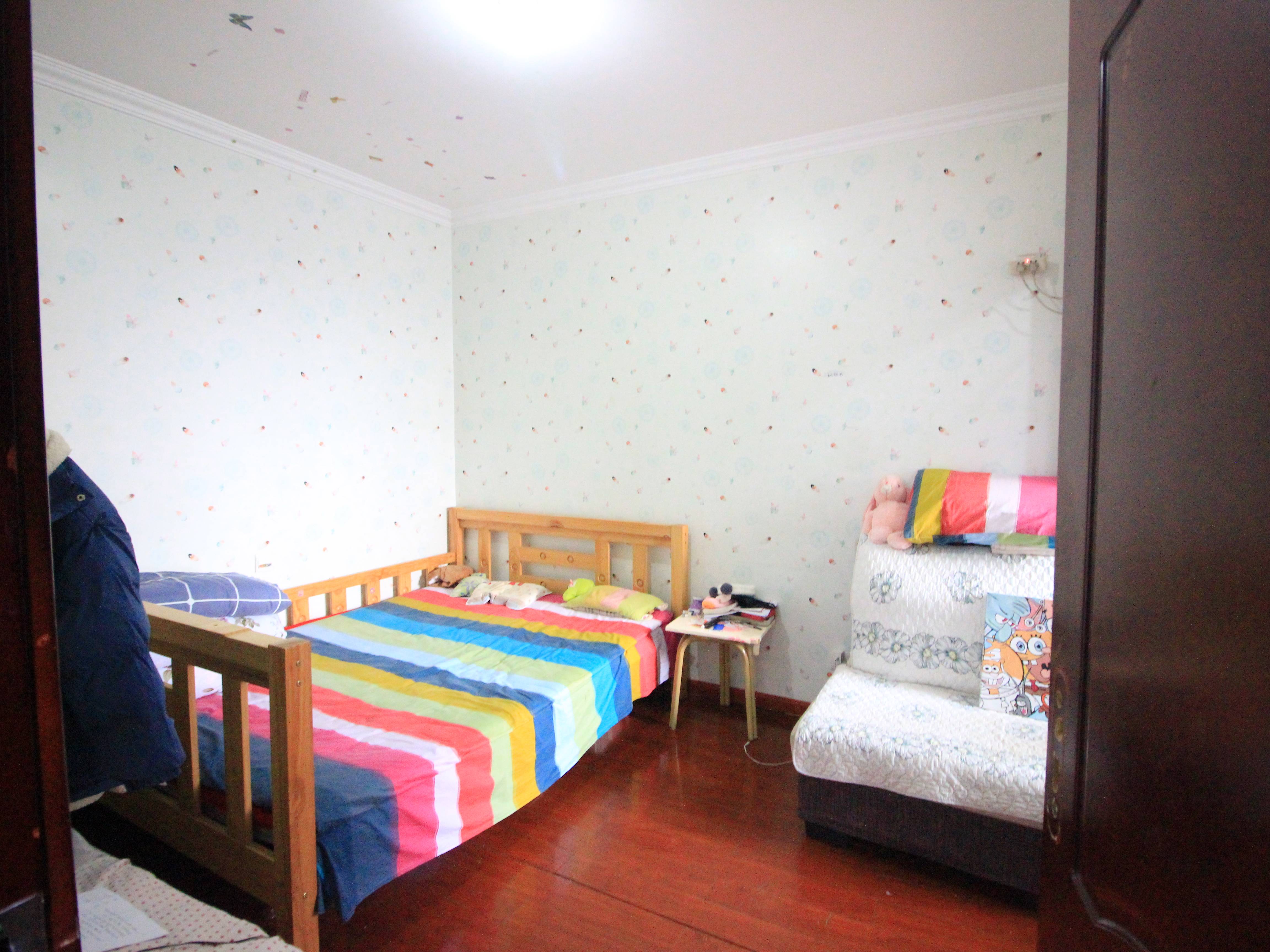 绿地新里梵尔赛公馆