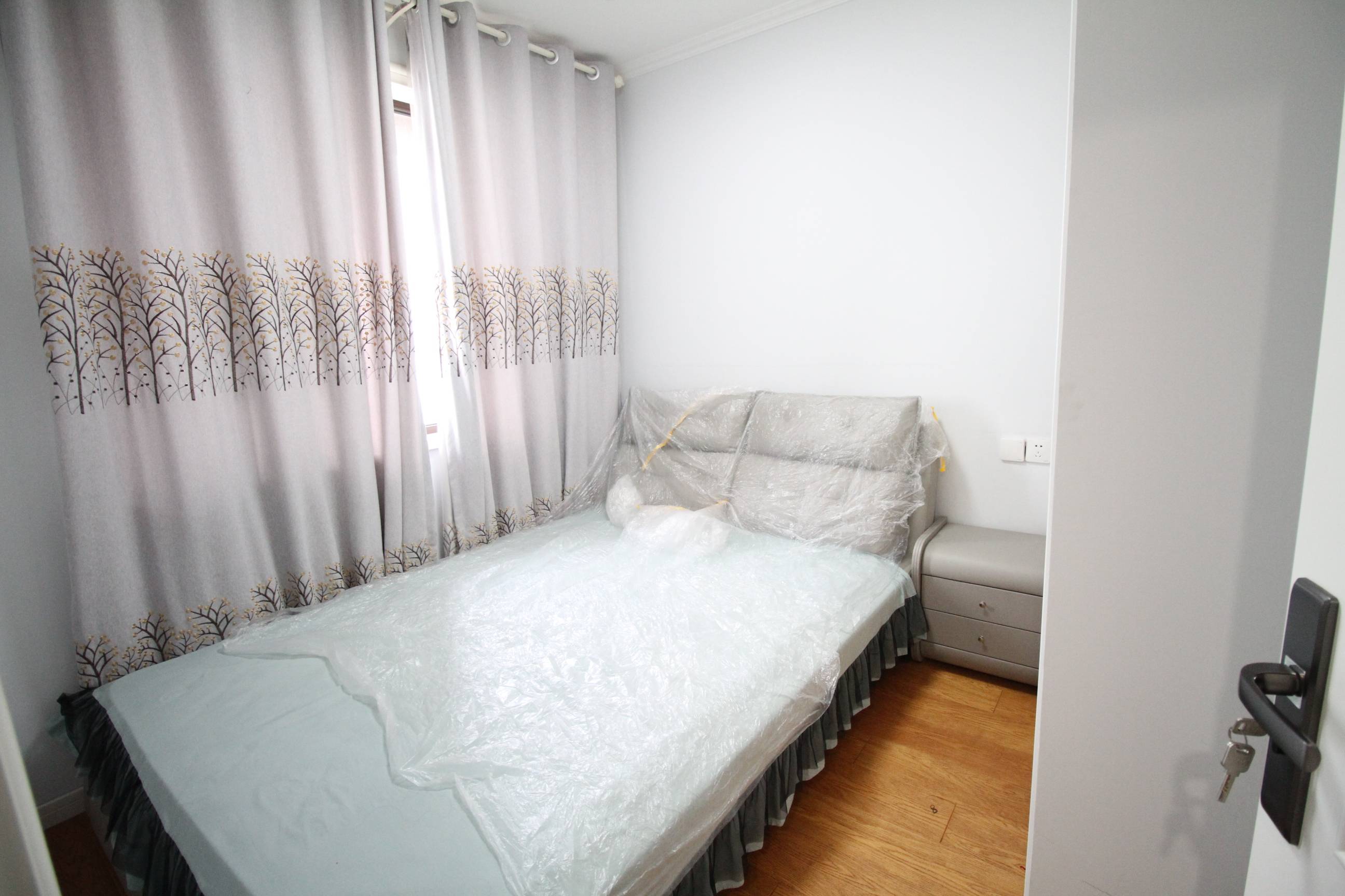 海尔云世界滟澜公馆花园