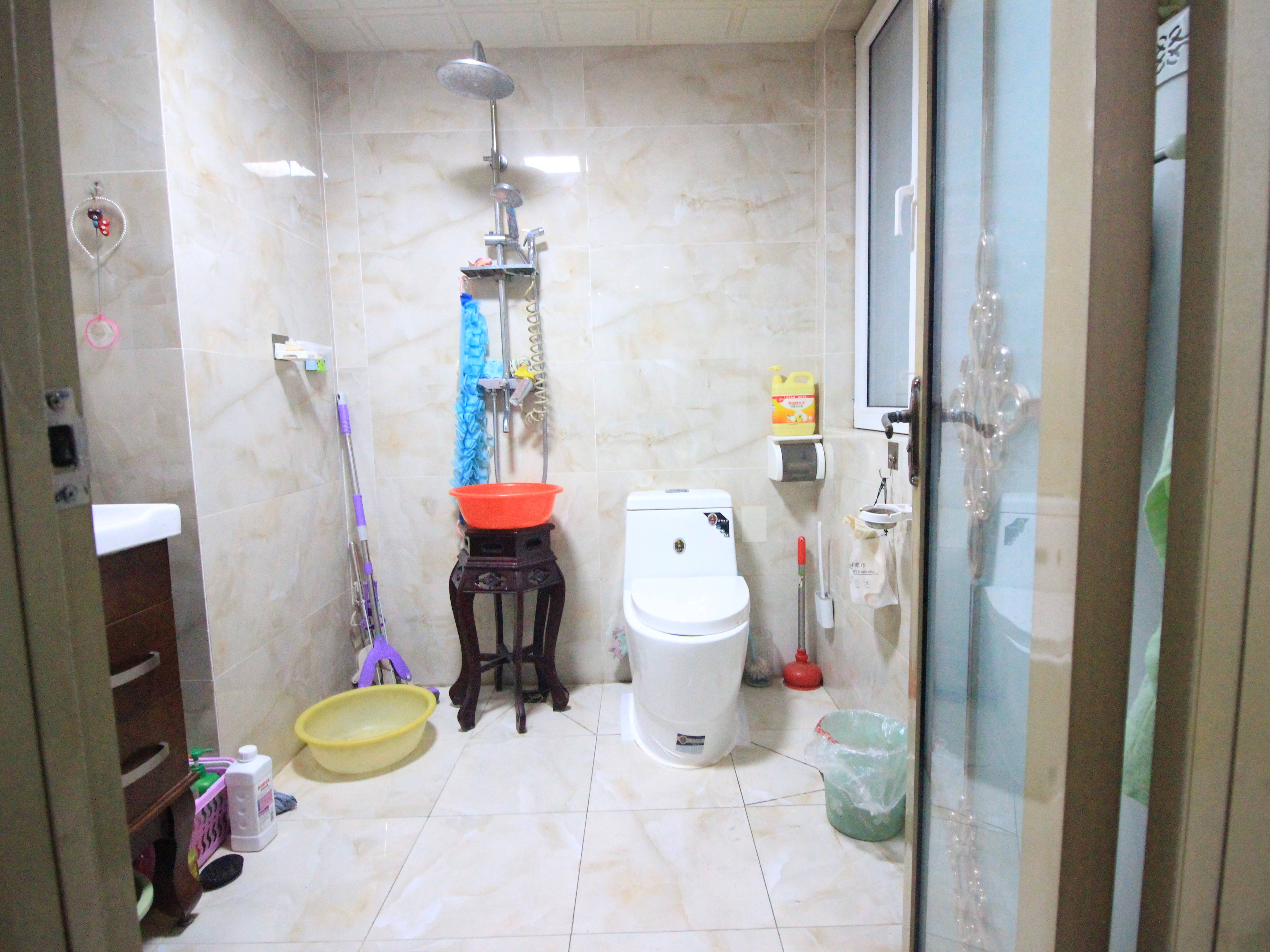 绿地新里梵尔赛公馆