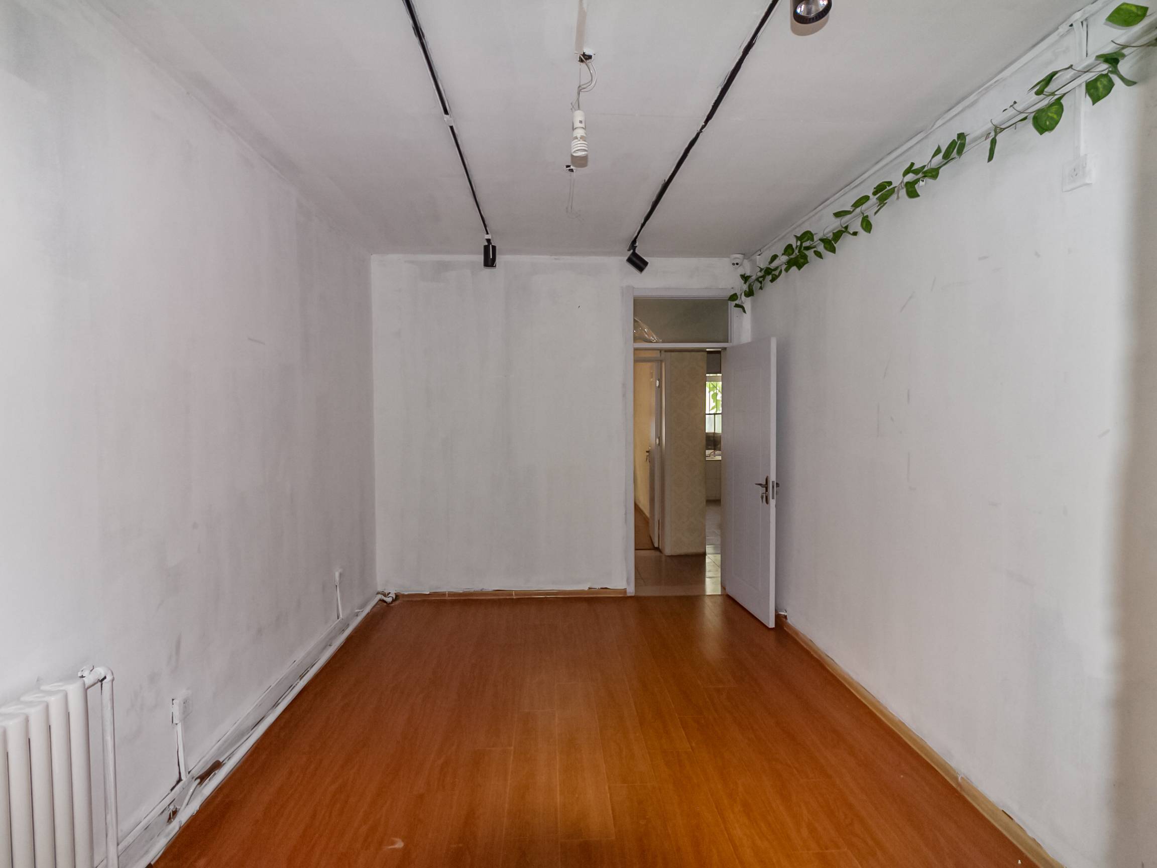 建国小经三路单位宿舍