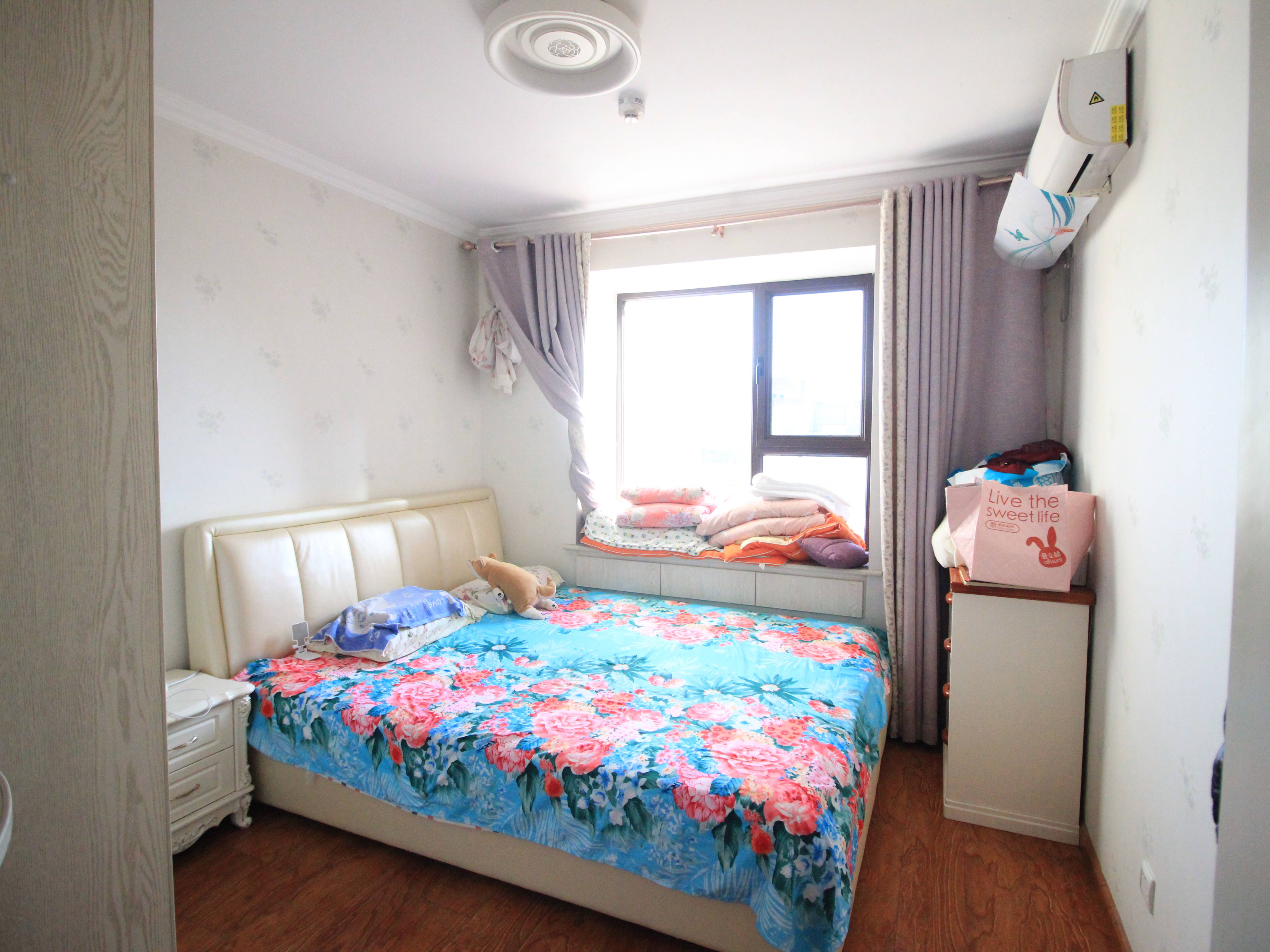 海尔云世界滟澜公馆花园