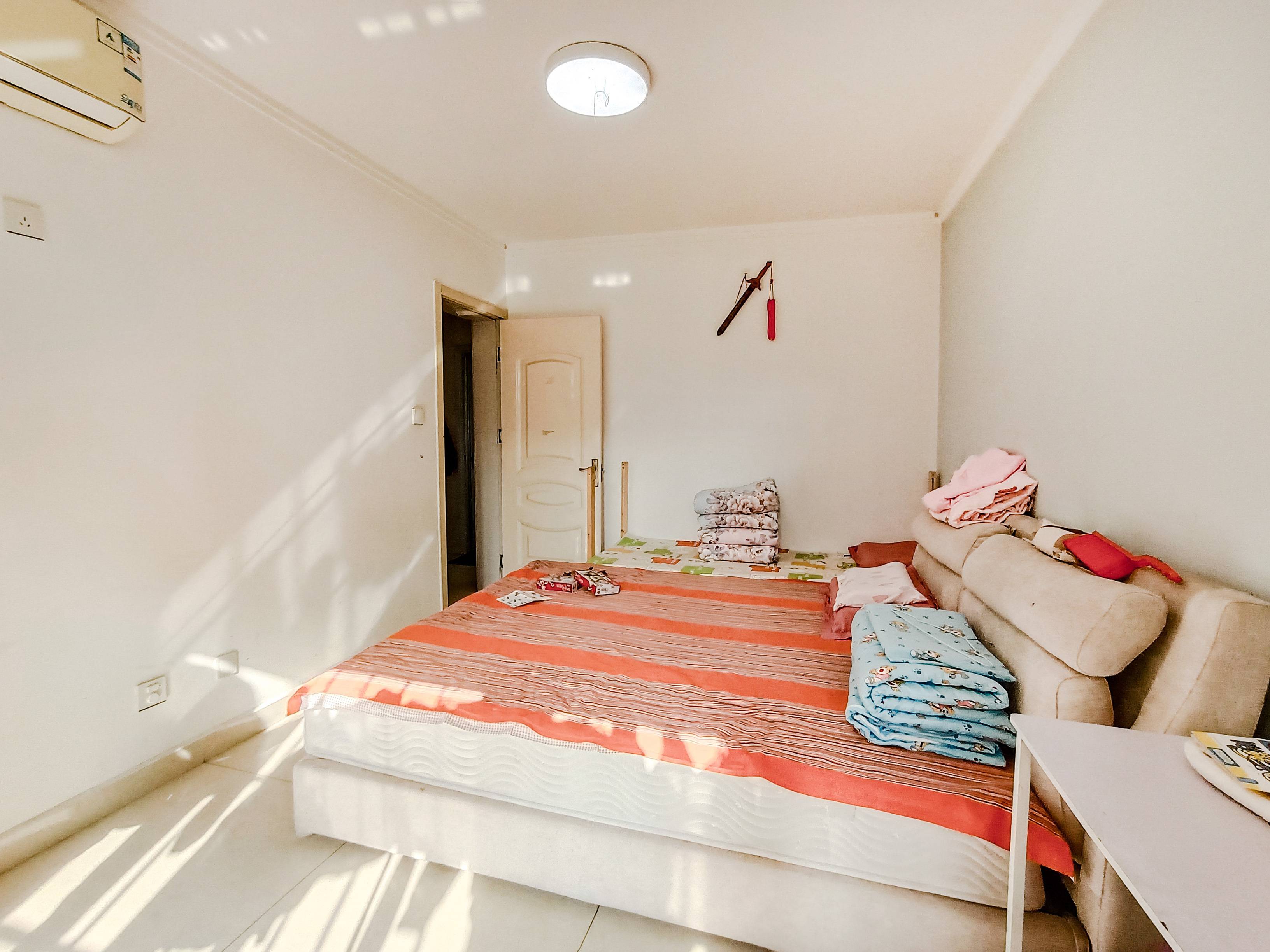 天鸿万象新天理想郡