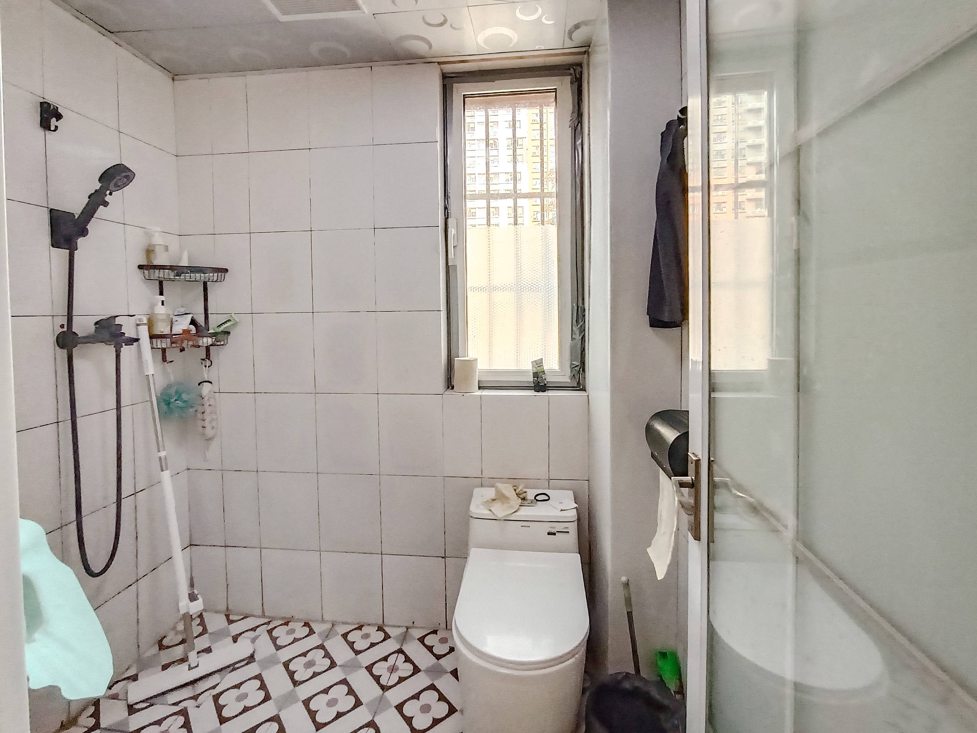 天鸿万象新天理想郡