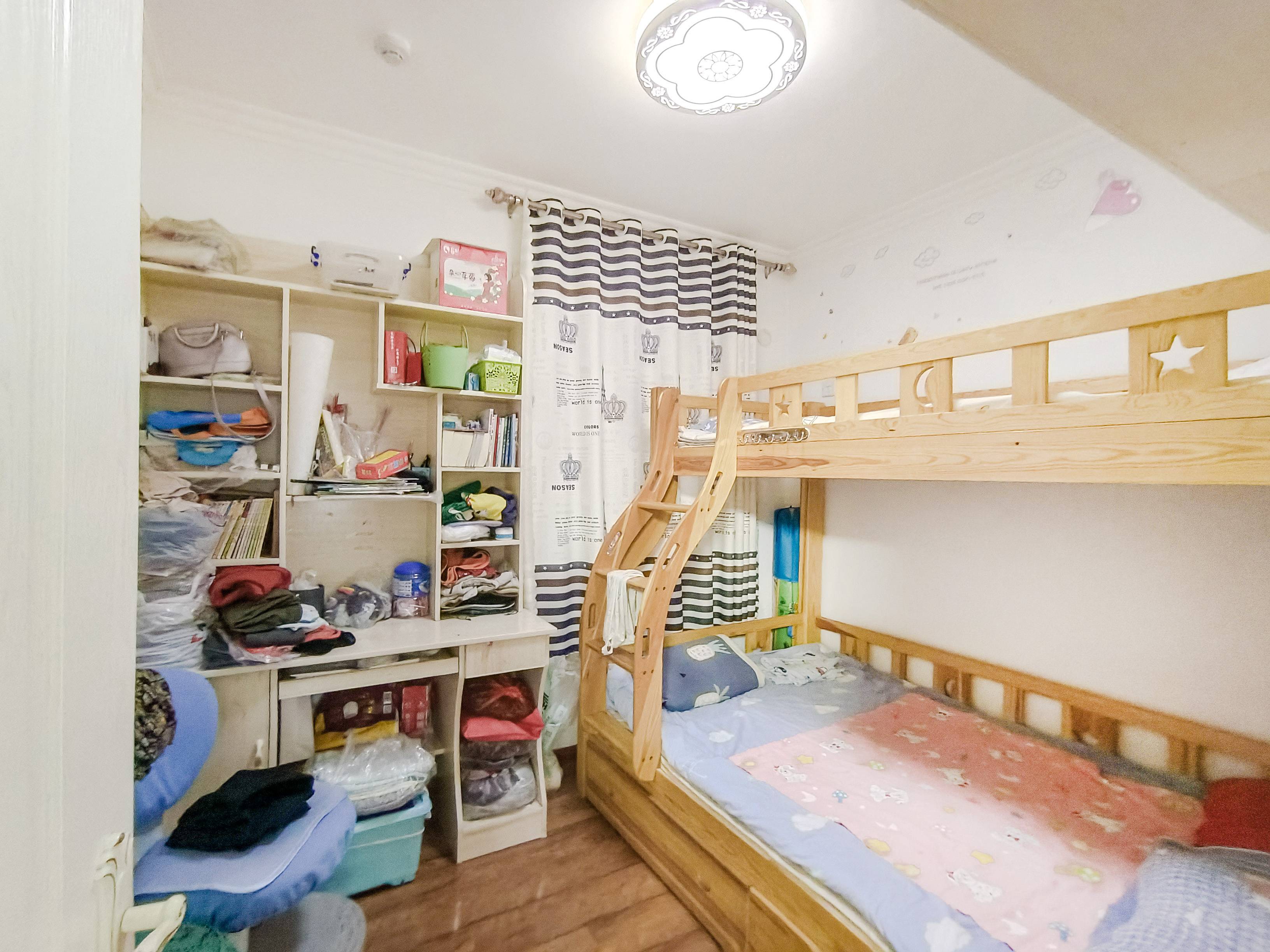 天鸿万象新天云公馆