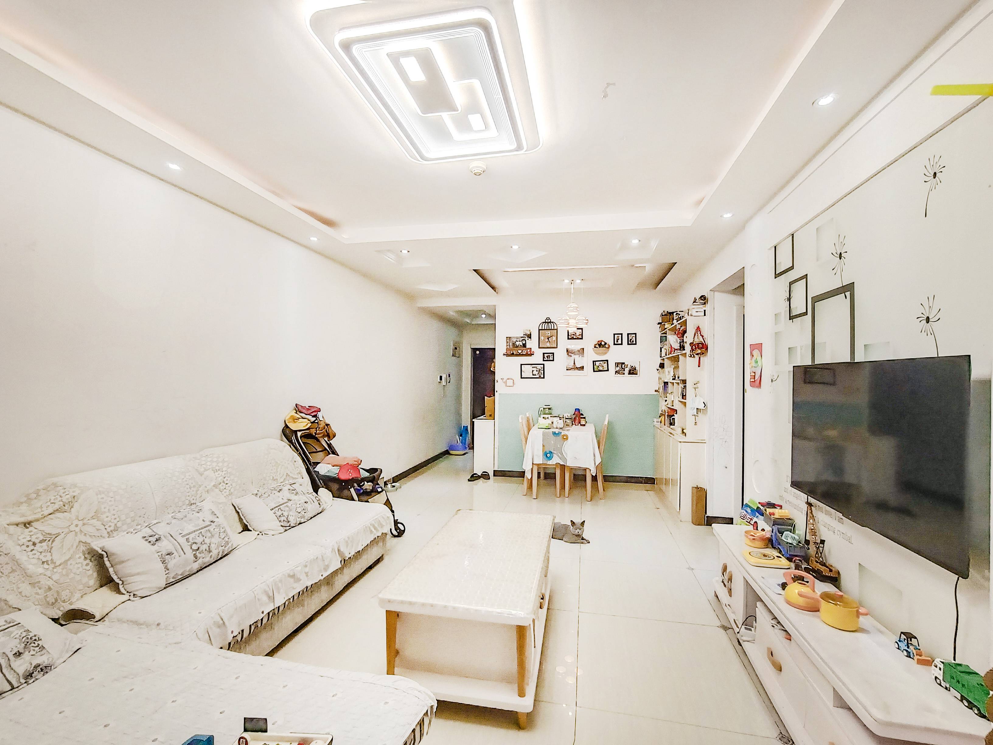 天鸿万象新天云公馆