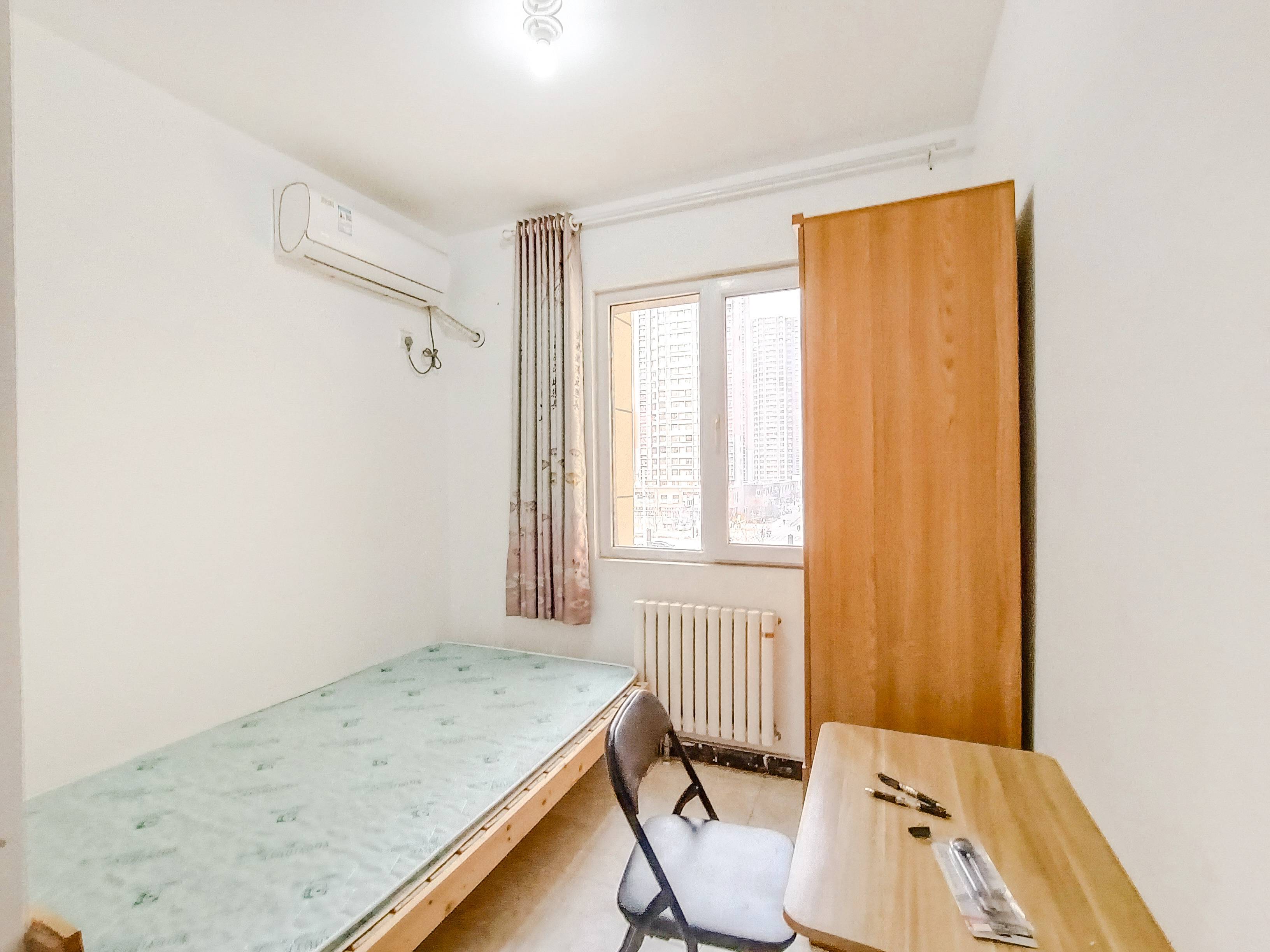 天鸿万象新天万卷府