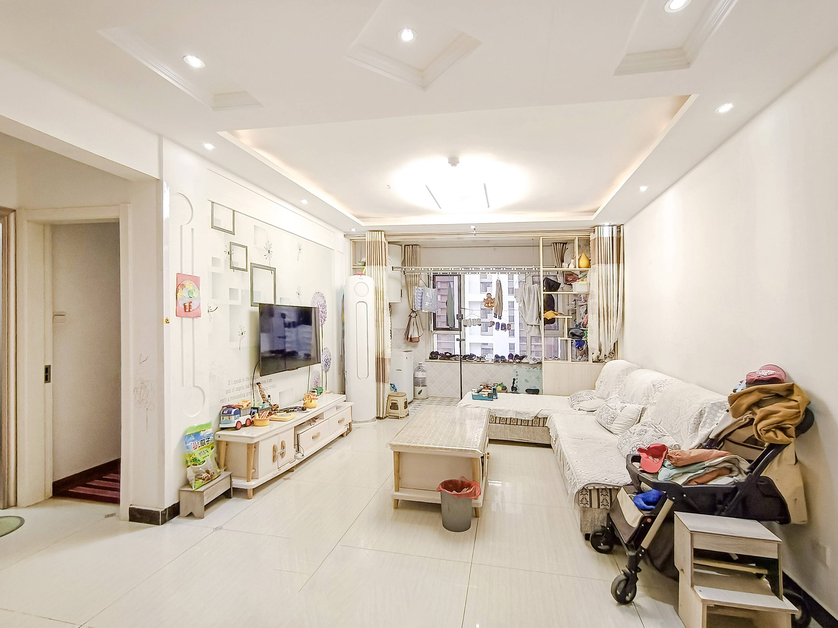 天鸿万象新天云公馆