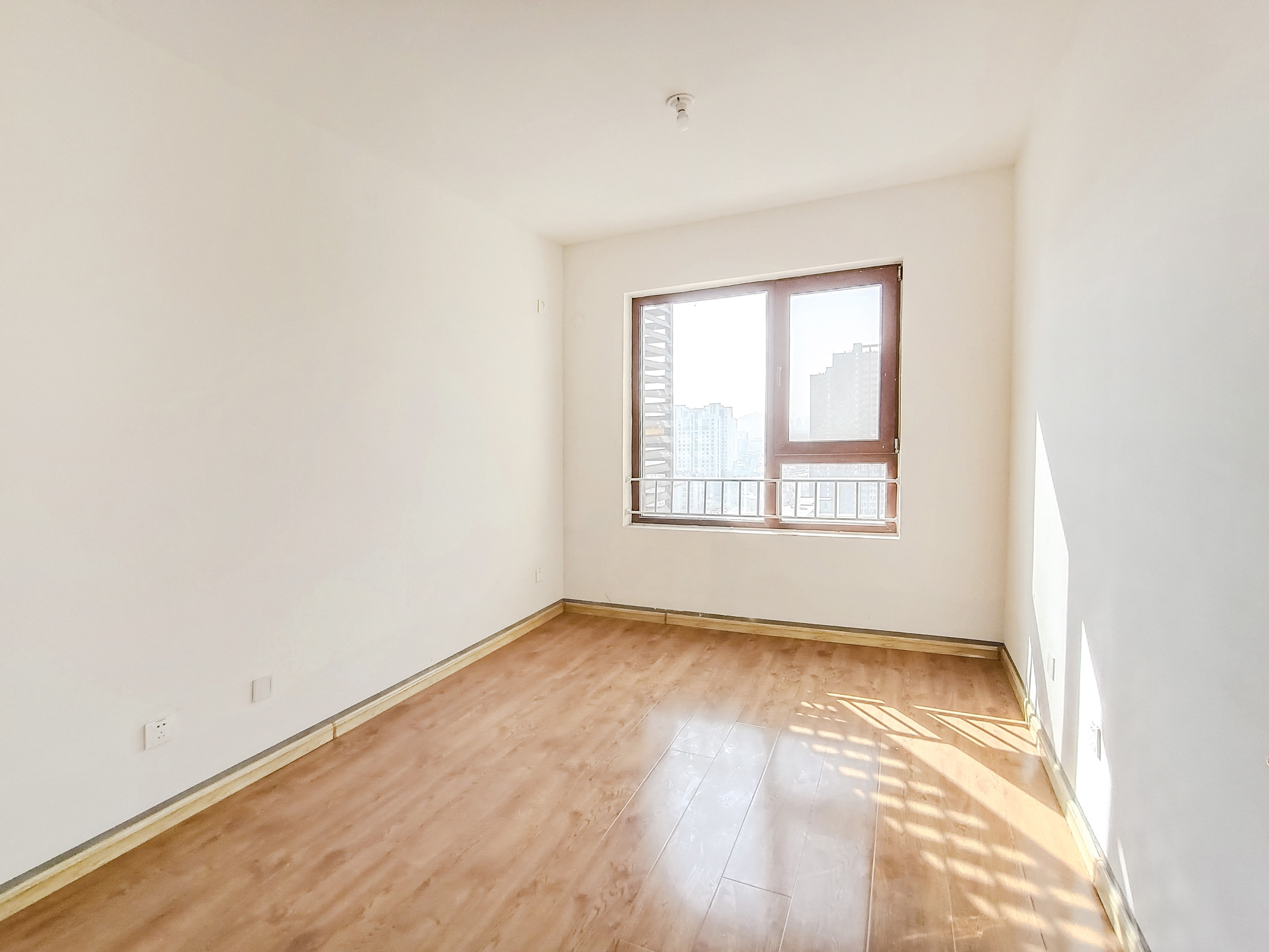 天鸿万象新天公园大道