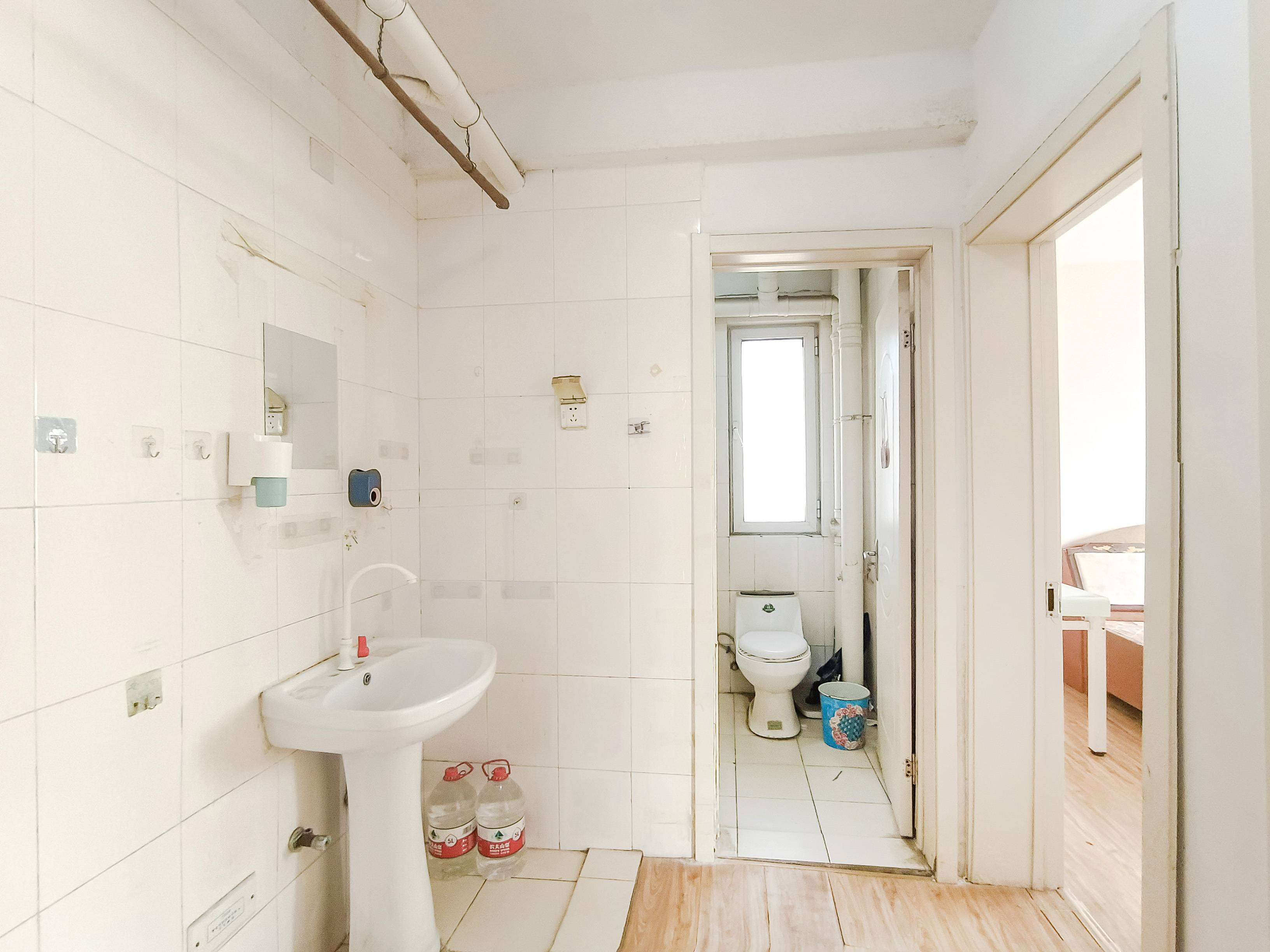 天鸿万象新天理想郡