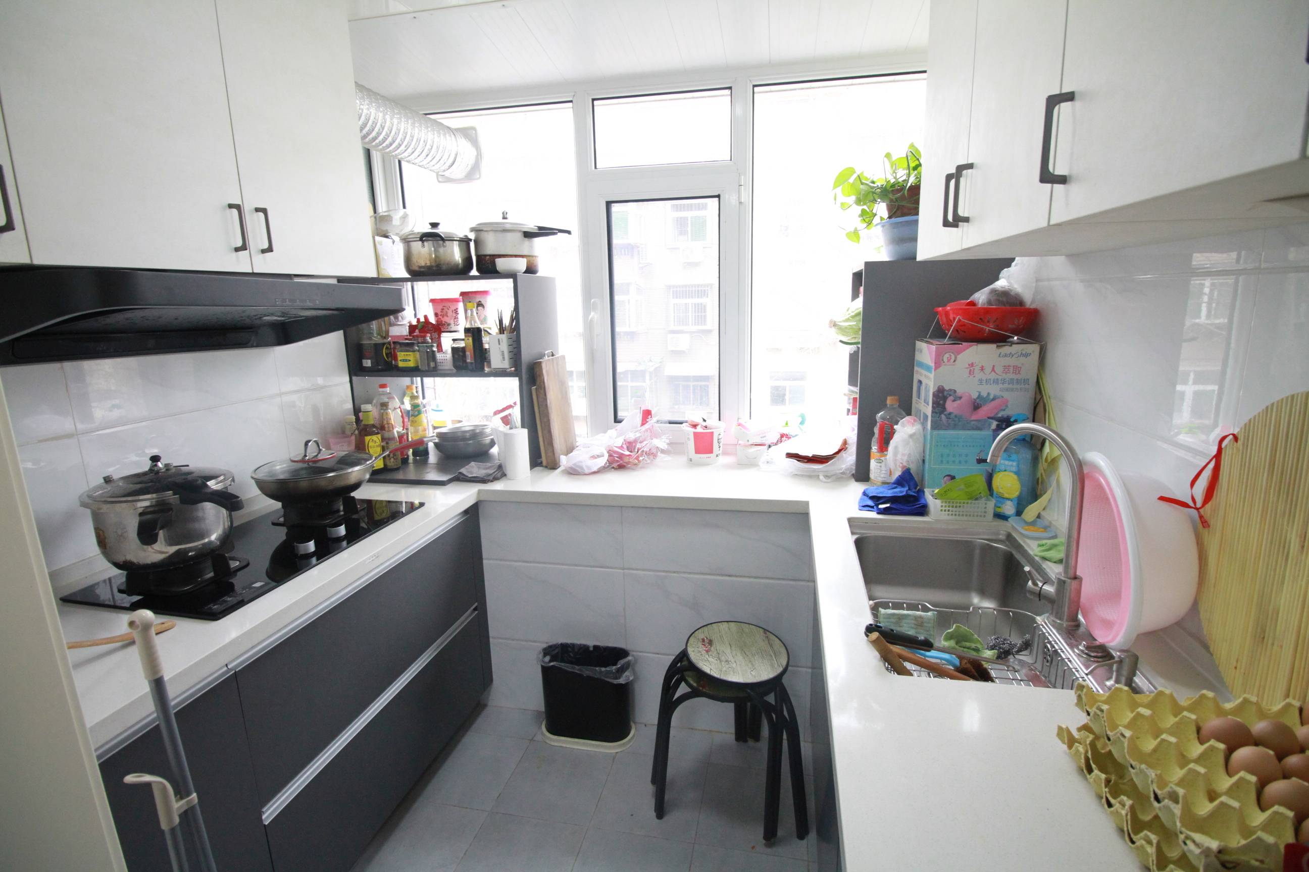 山大南路山大宿舍