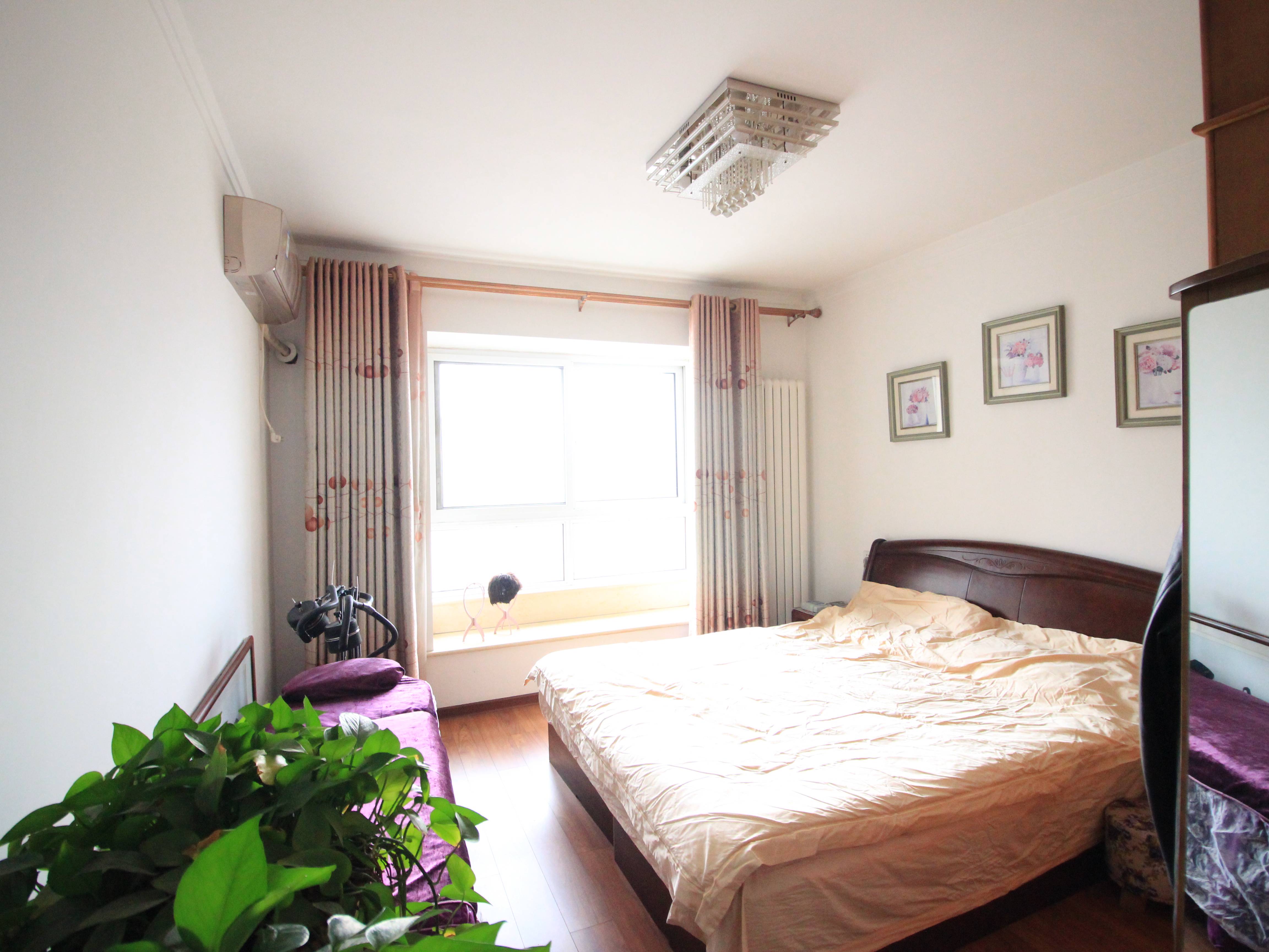 绿地新里梵尔赛公馆