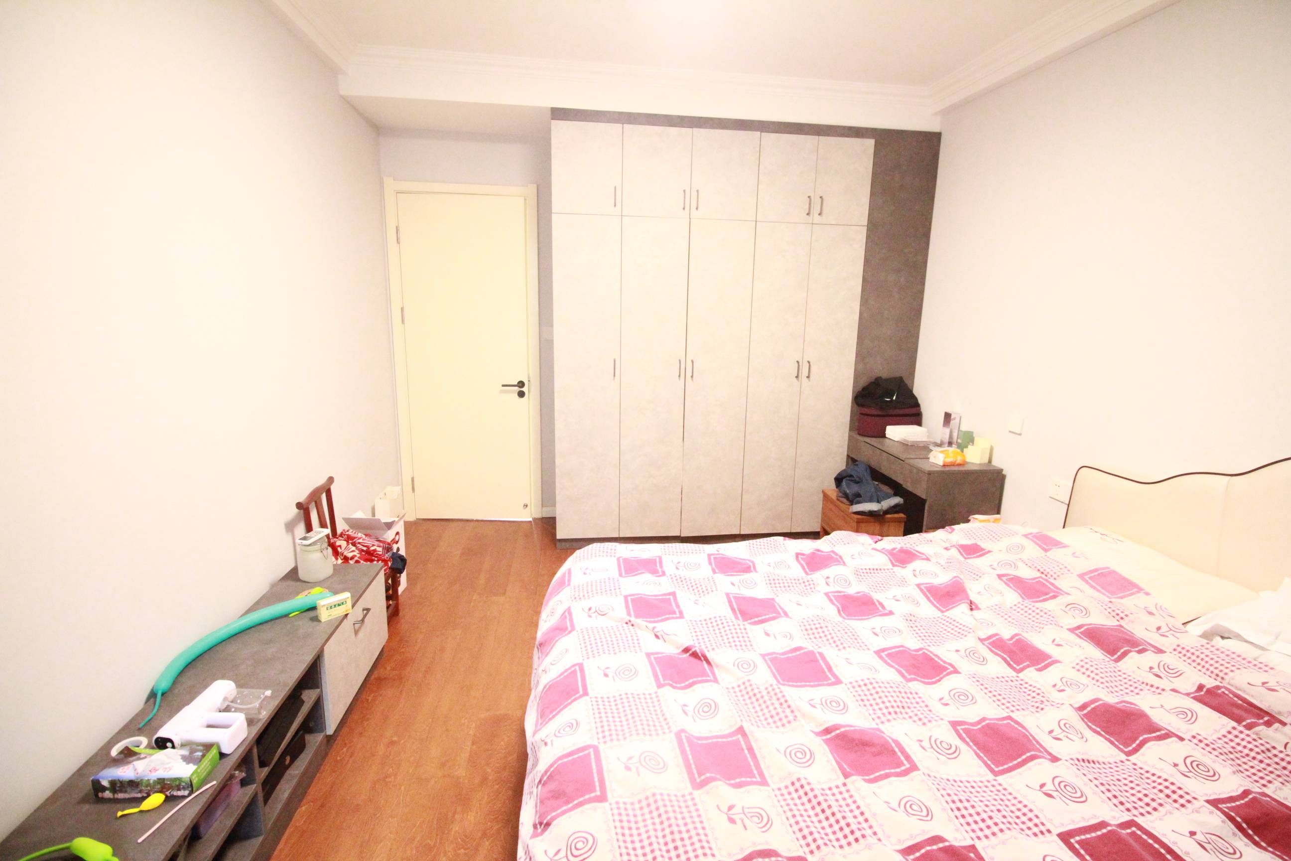 山大南路山大宿舍