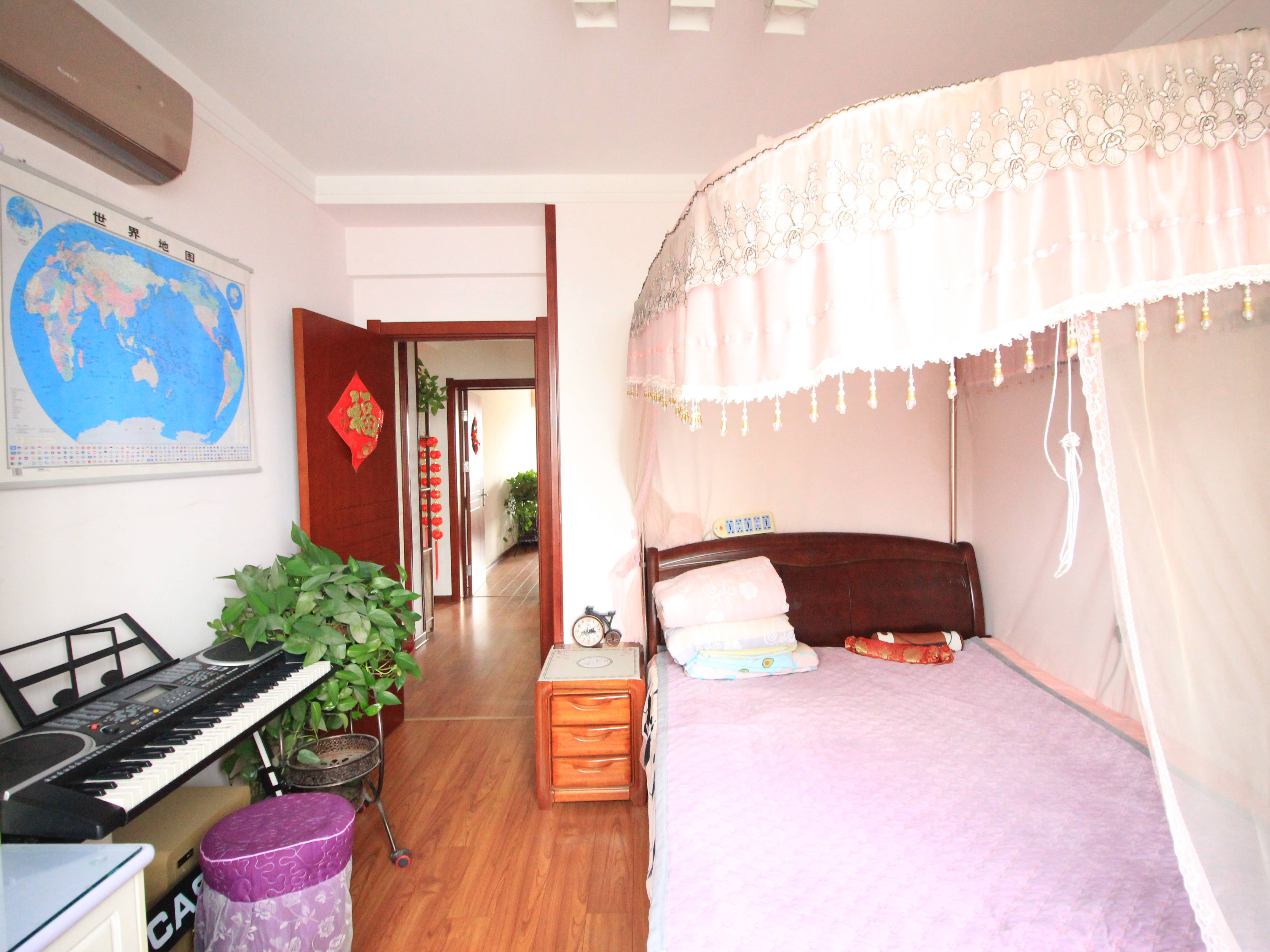 绿地新里梵尔赛公馆