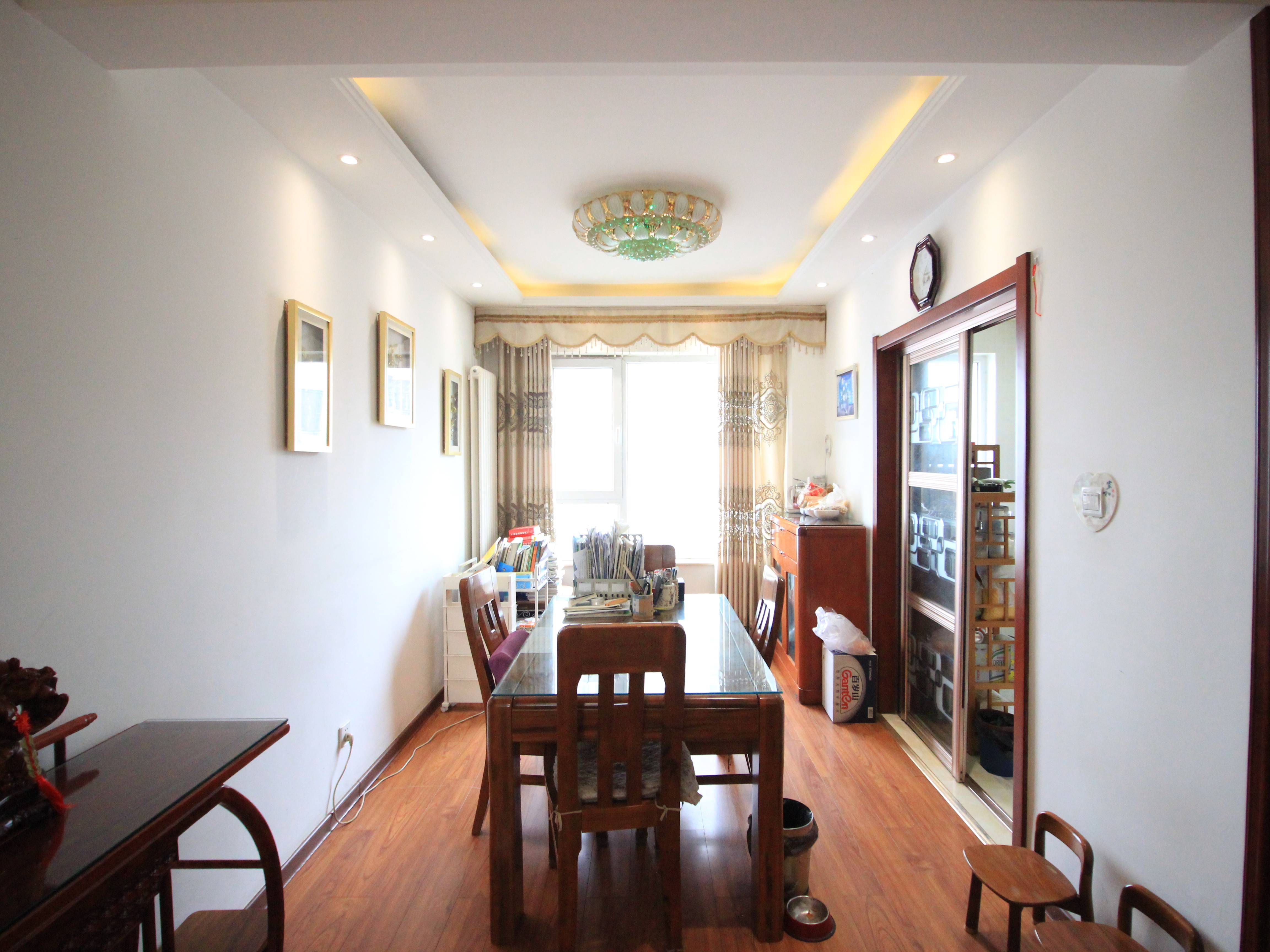 绿地新里梵尔赛公馆