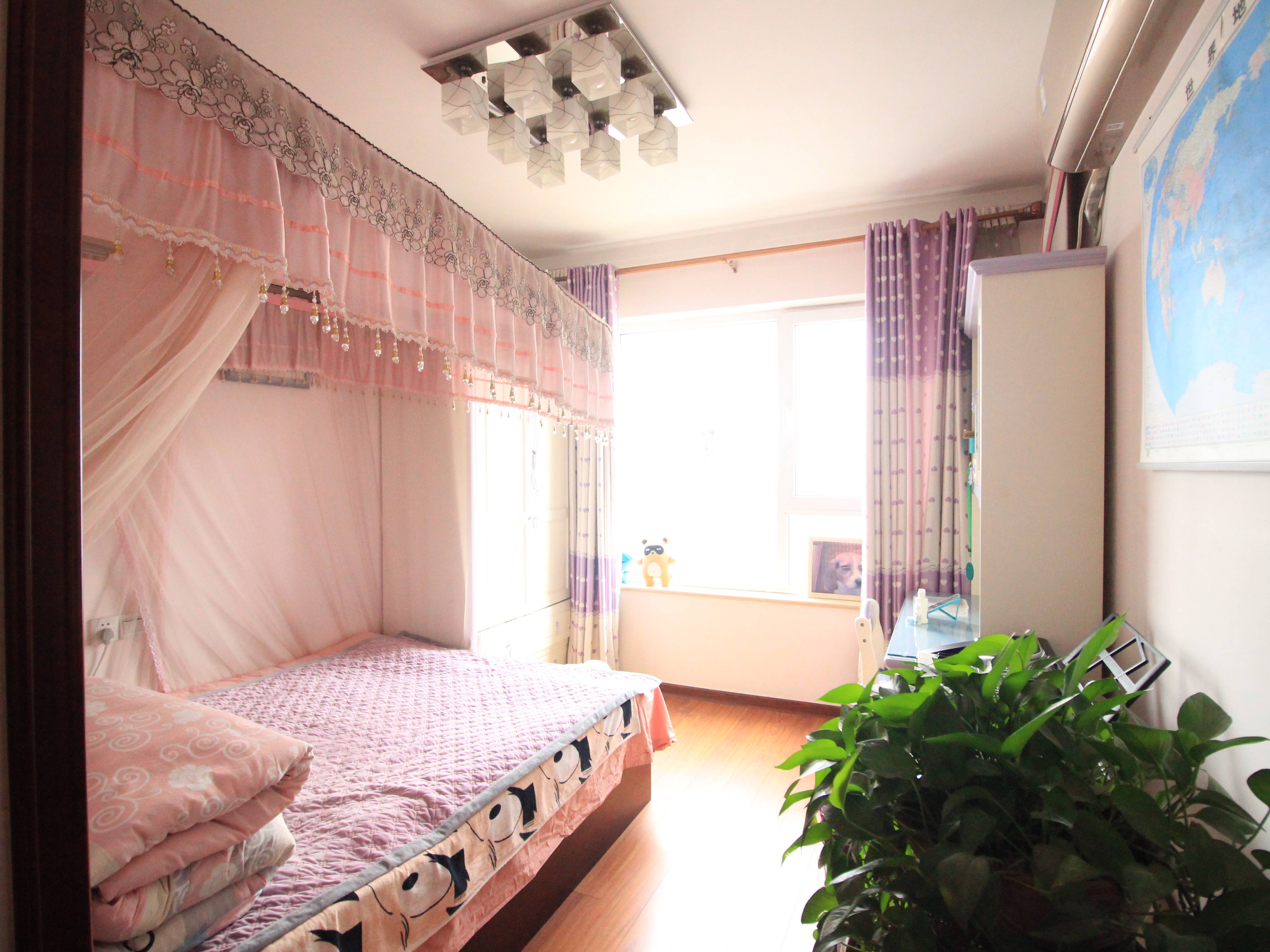 绿地新里梵尔赛公馆