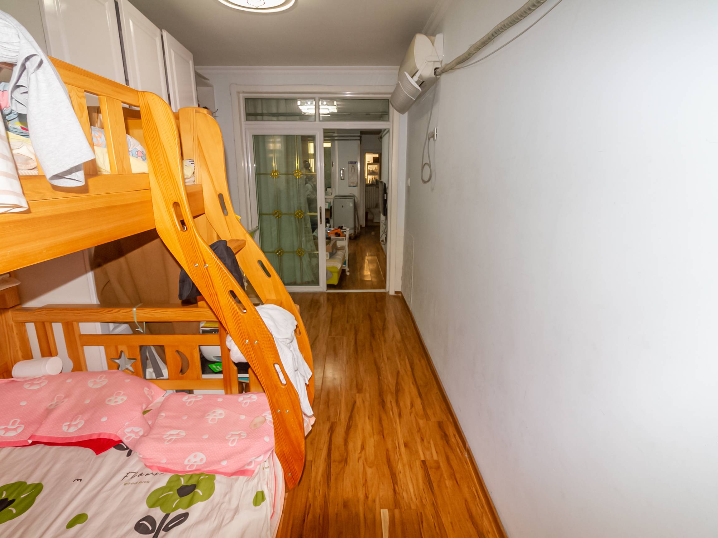 纬一路单位宿舍