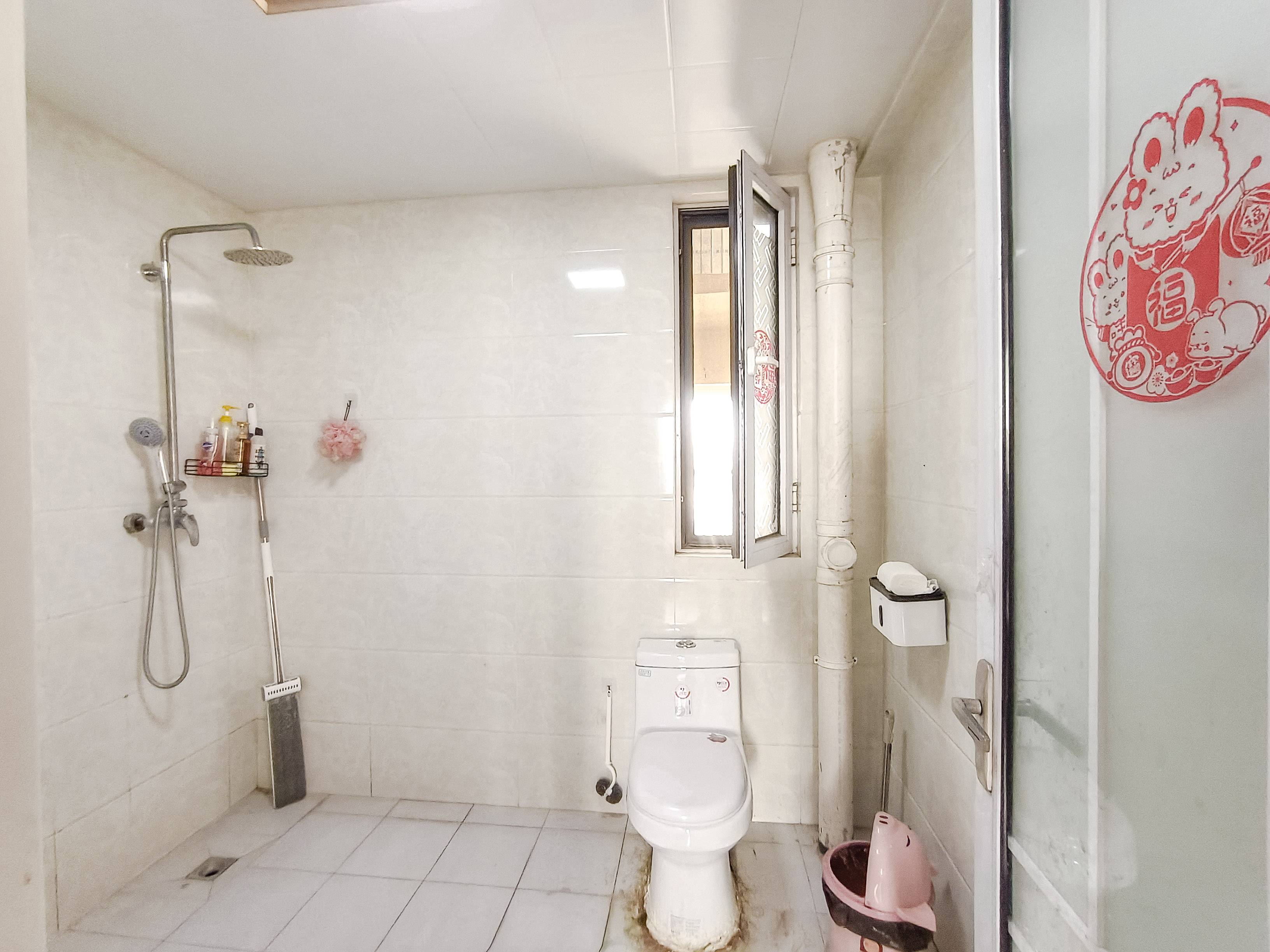 天鸿万象新天万卷府