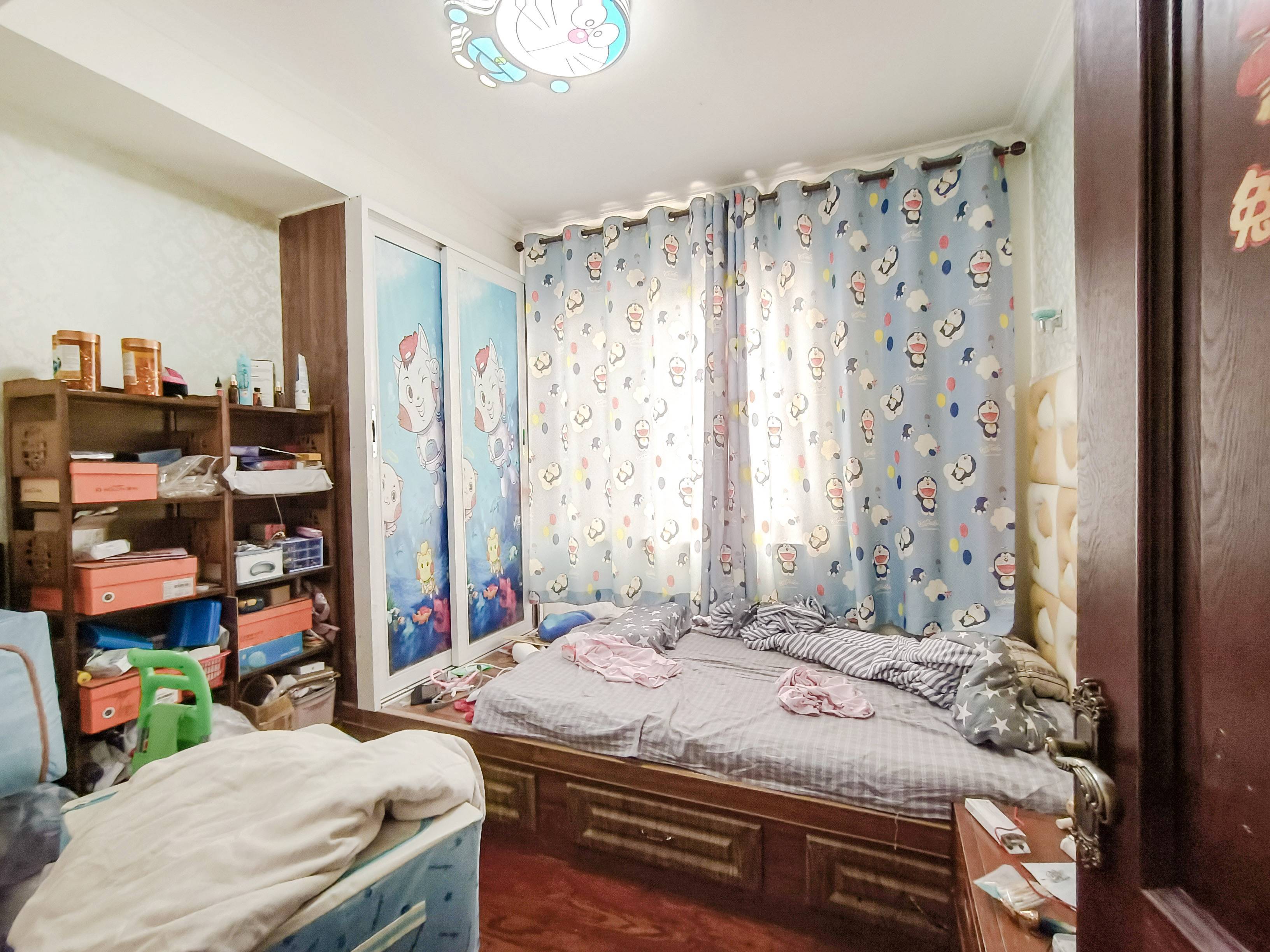 天鸿万象新天哈佛郡