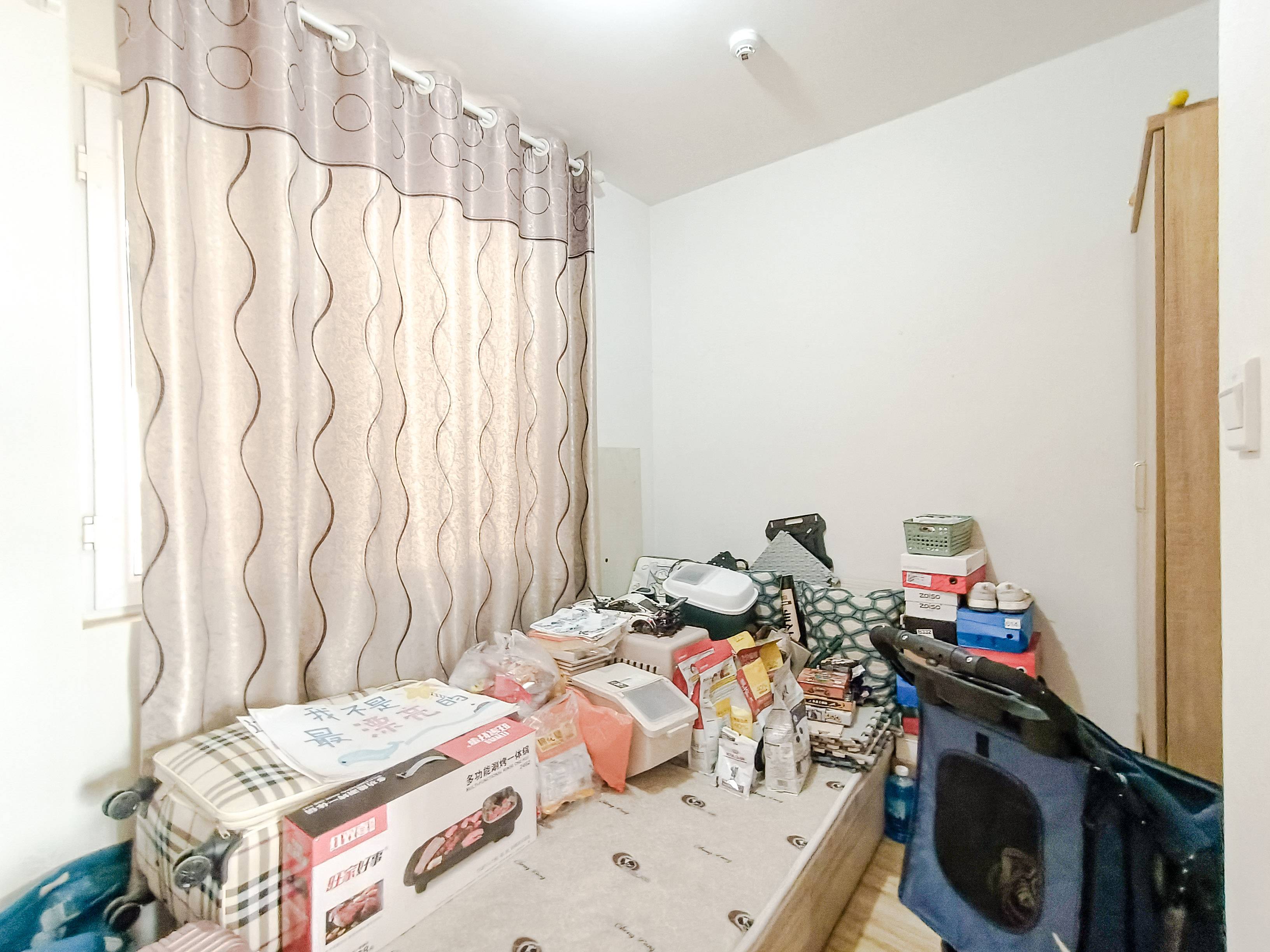 天鸿万象新天万卷府