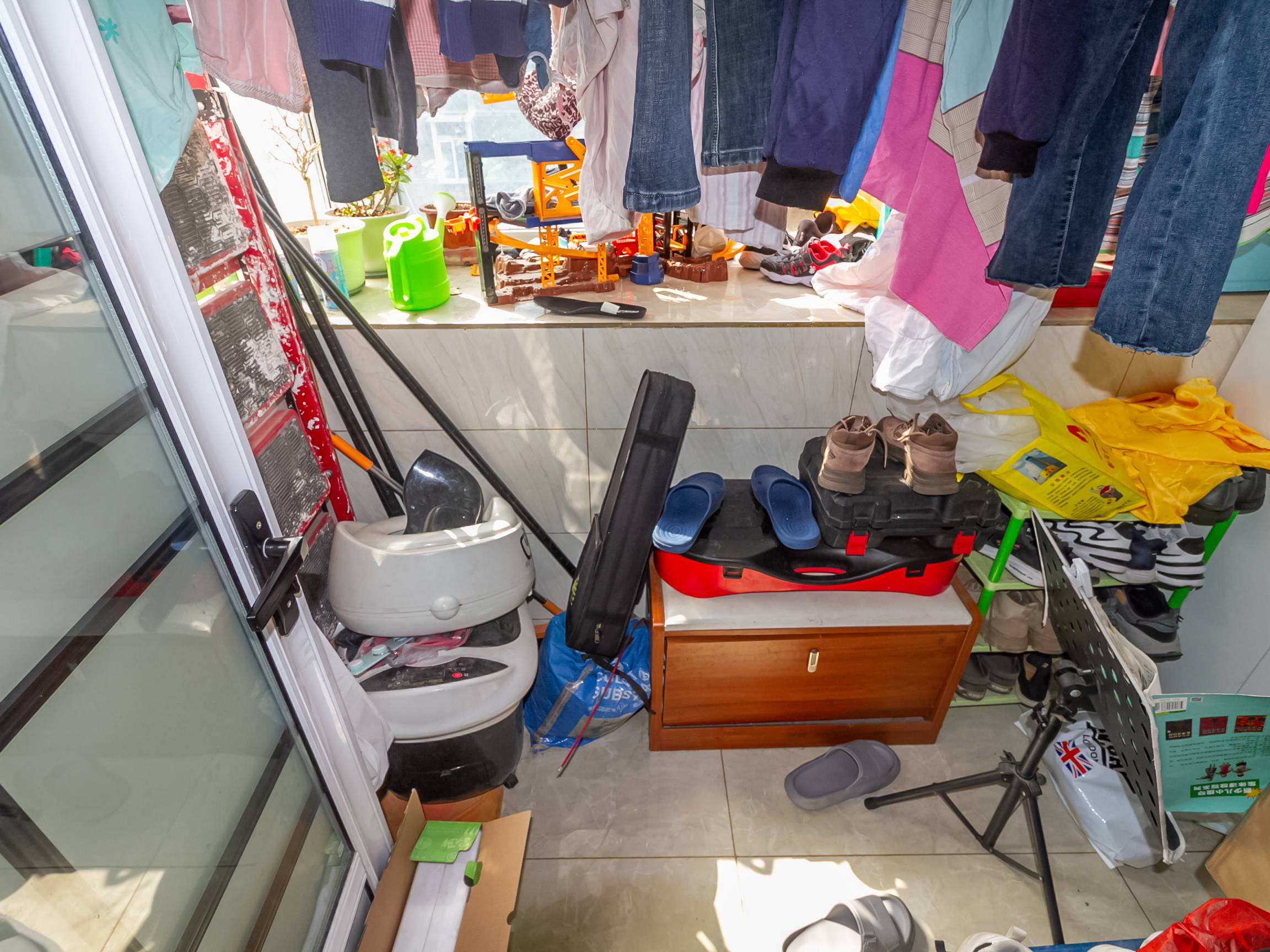 三里庄东街86号