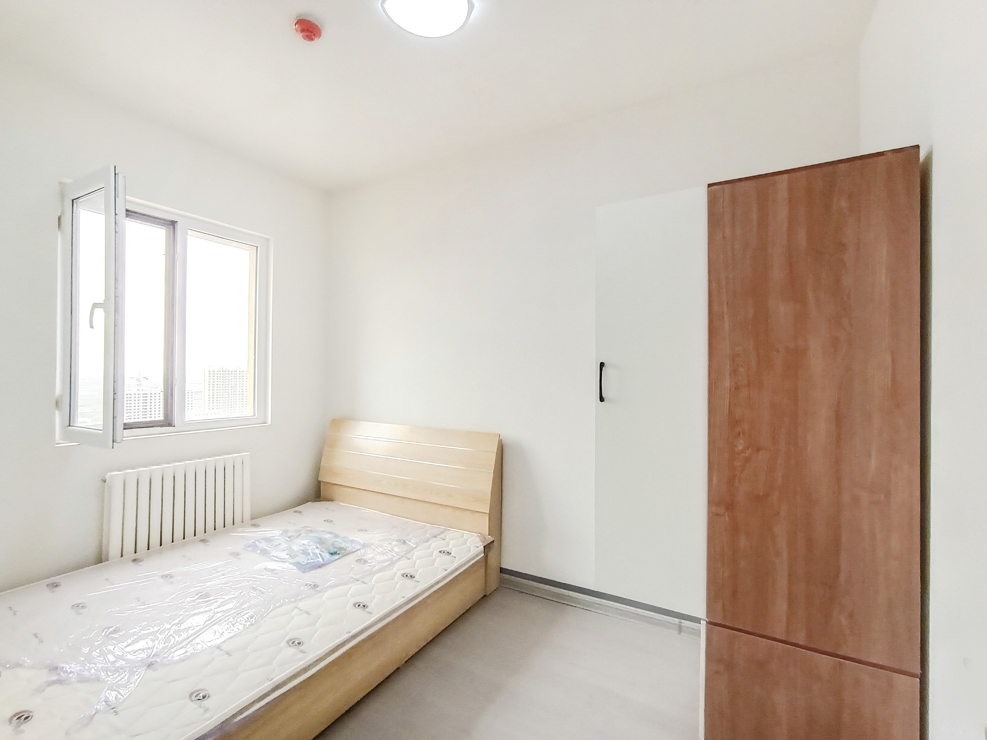 天鸿万象新天万卷府