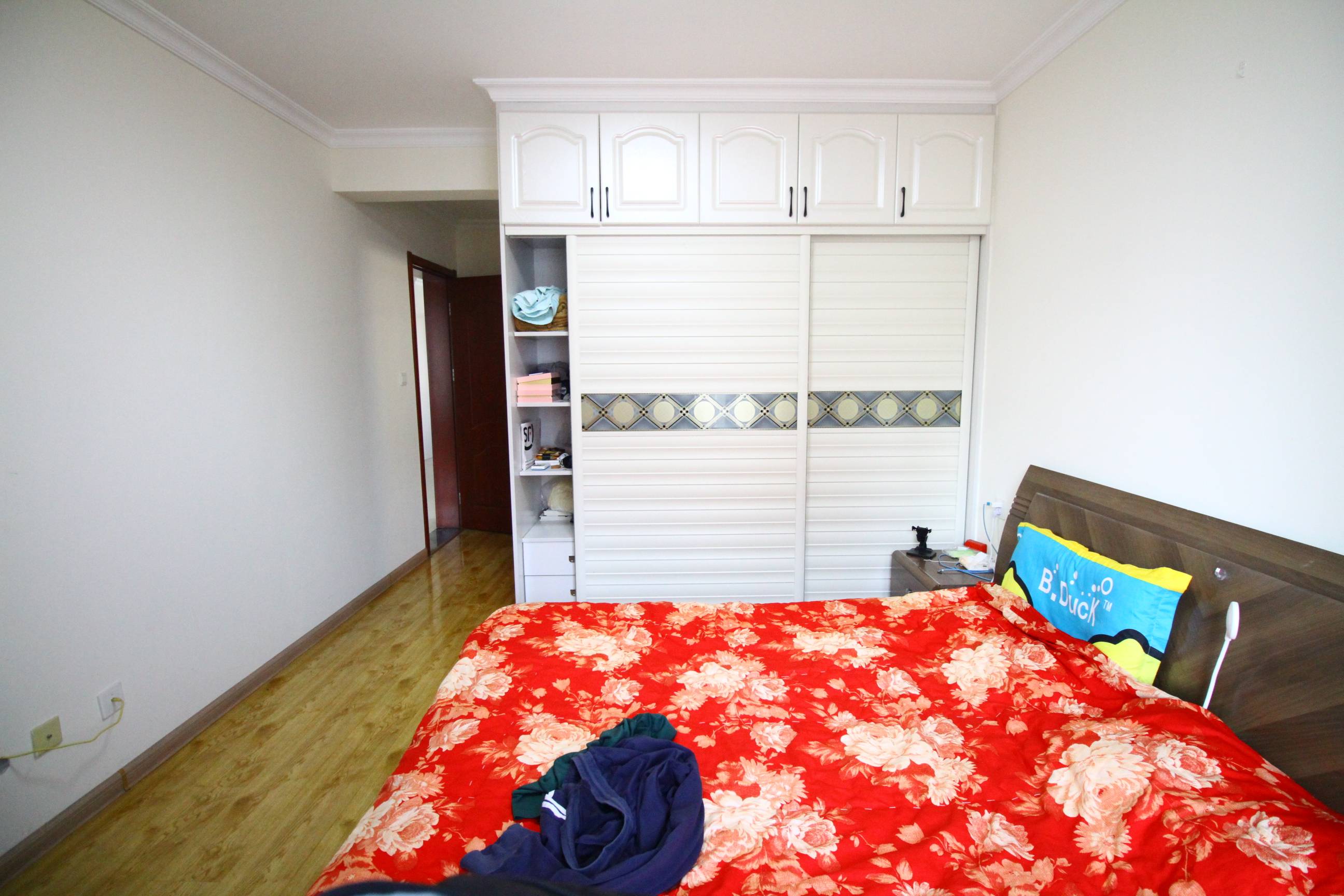 海尔云世界滟澜公馆花园