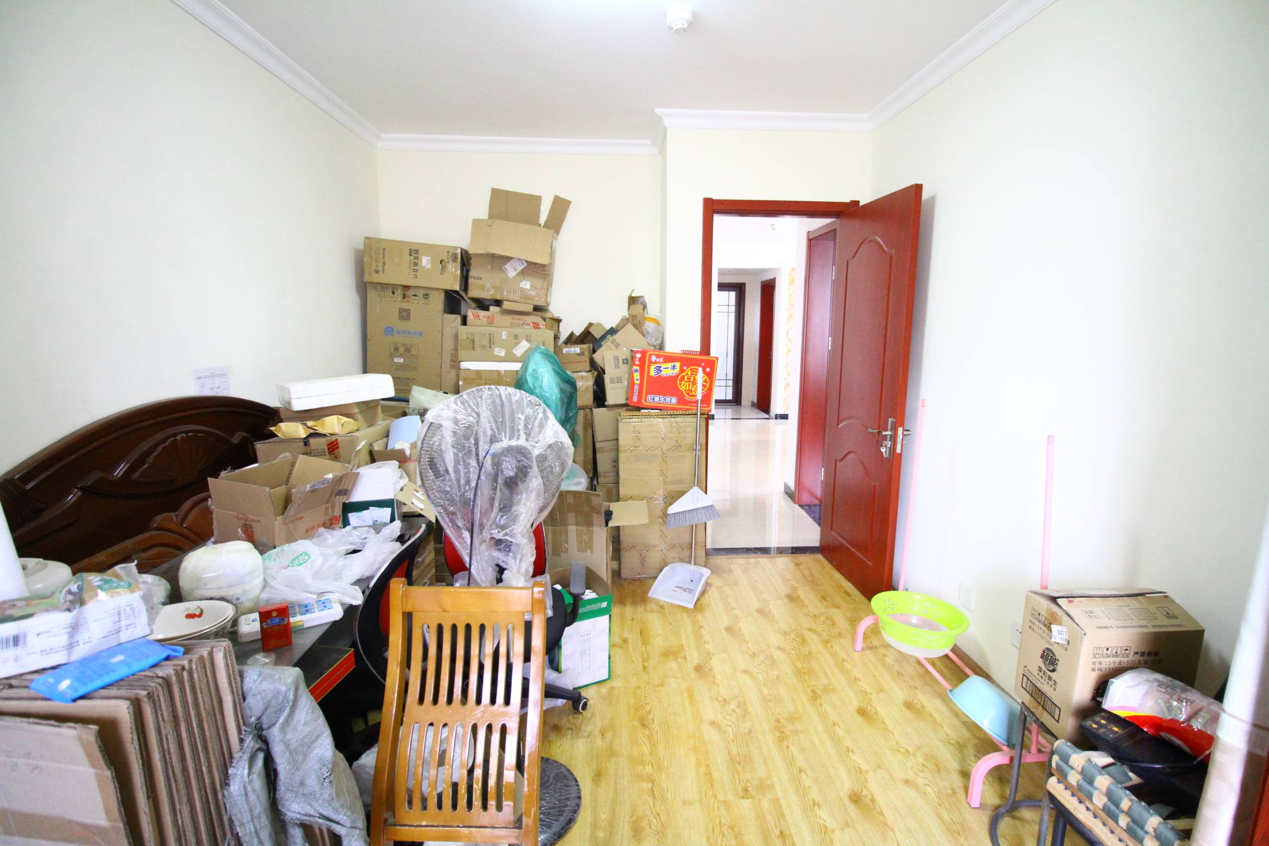 海尔云世界滟澜公馆花园