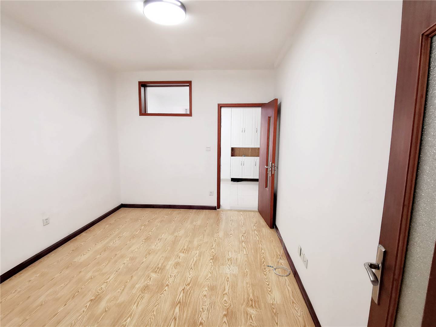 六里山南路2-1号