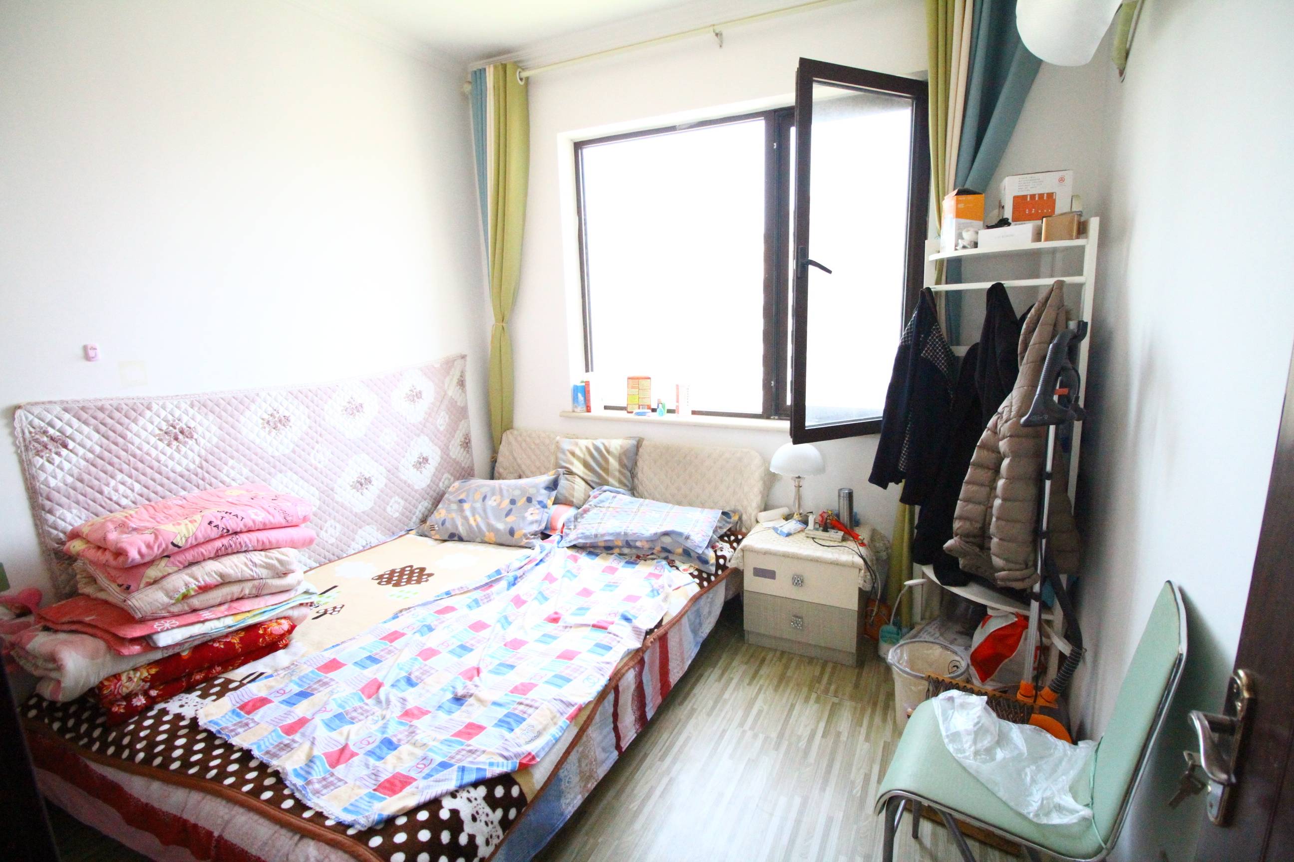 海尔云世界滟澜公馆花园