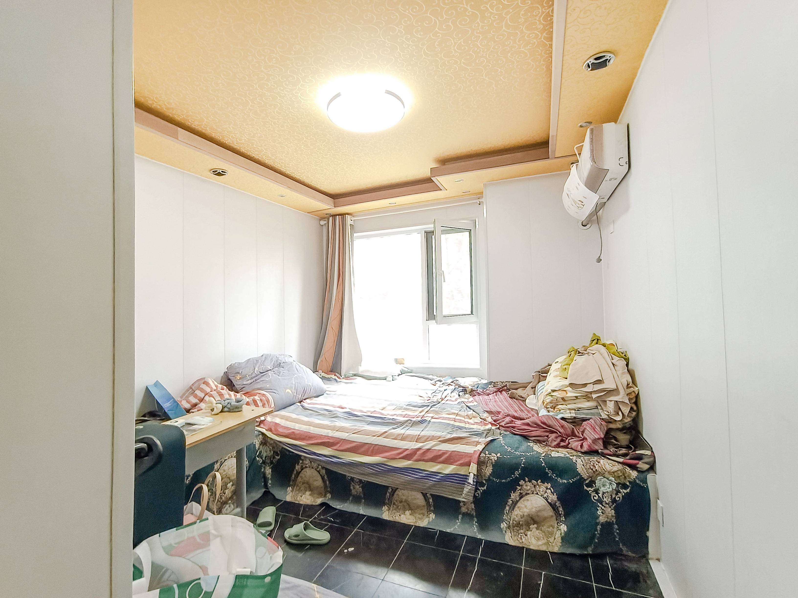 天鸿万象新天哈佛郡