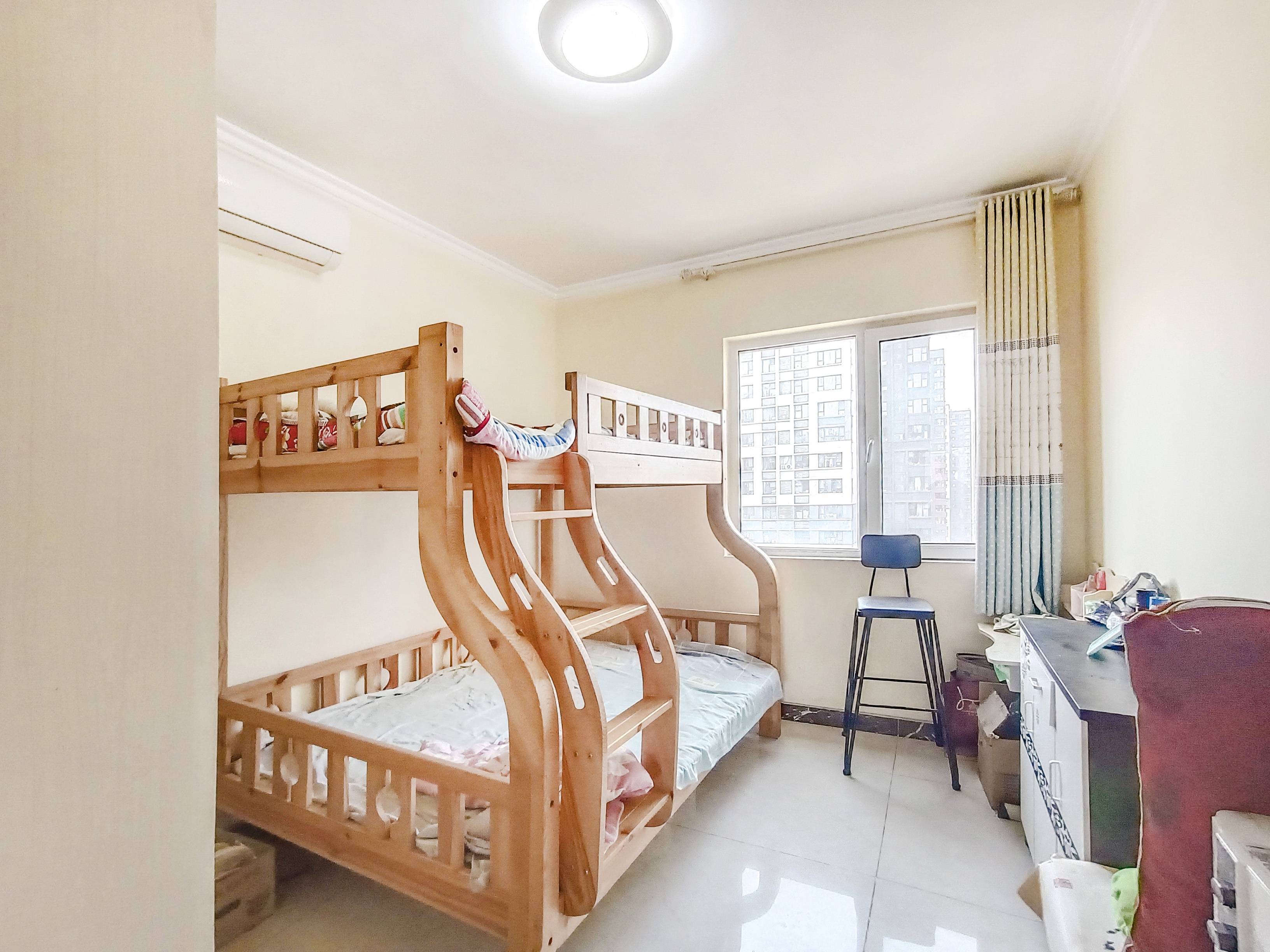 天鸿万象新天剑桥郡