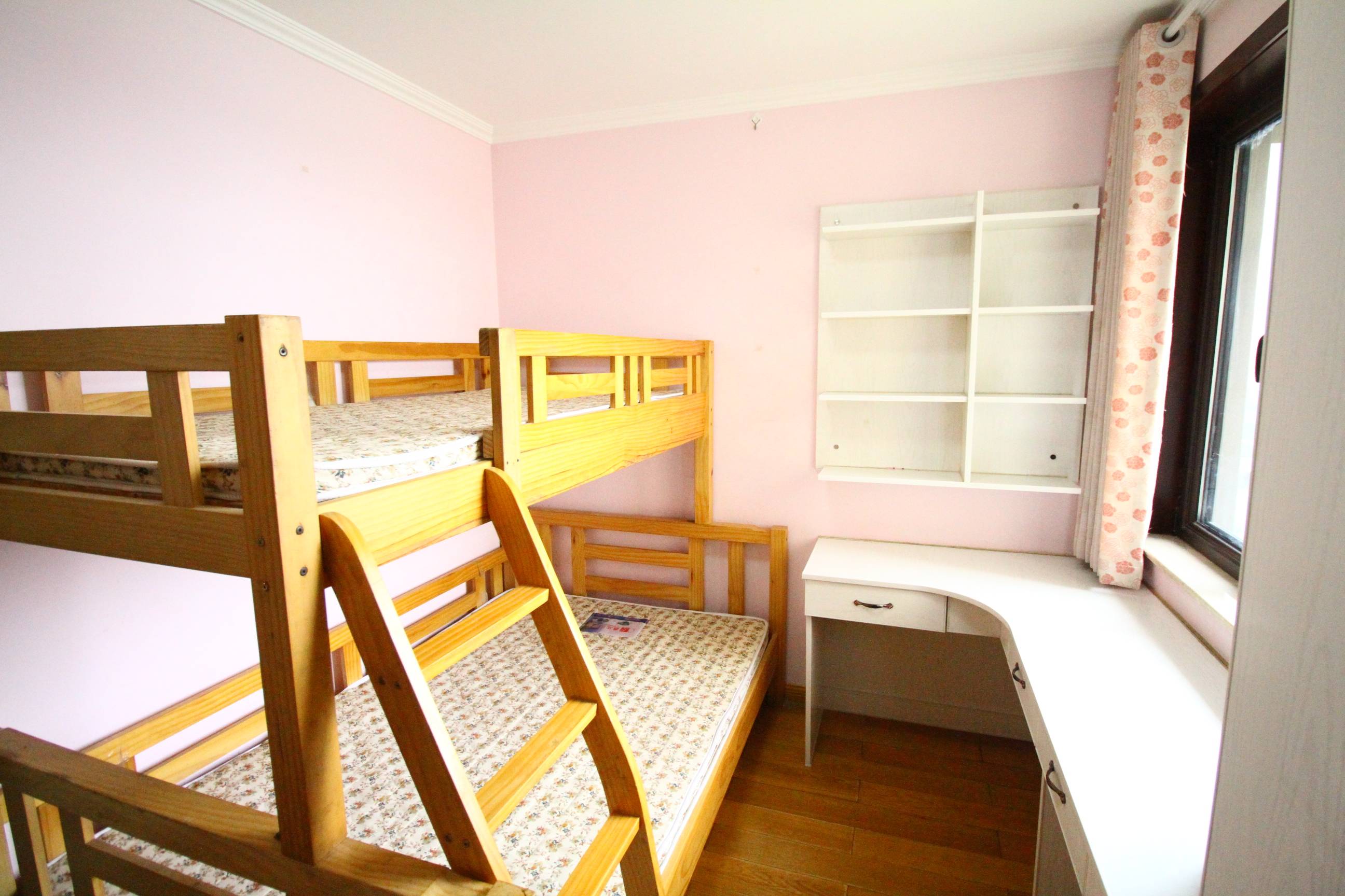 海尔云世界滟澜公馆花园