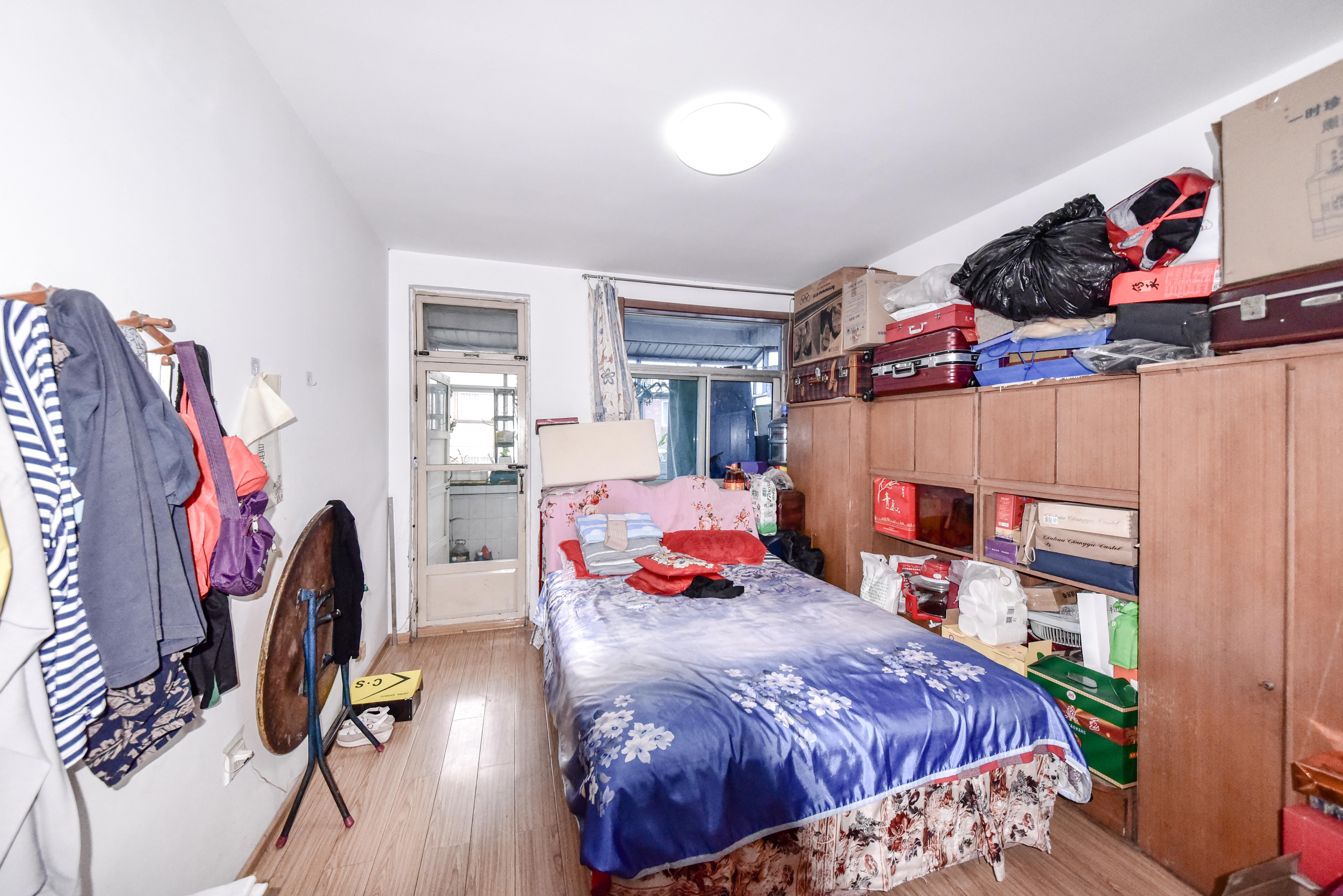 燕子山小区东路15号