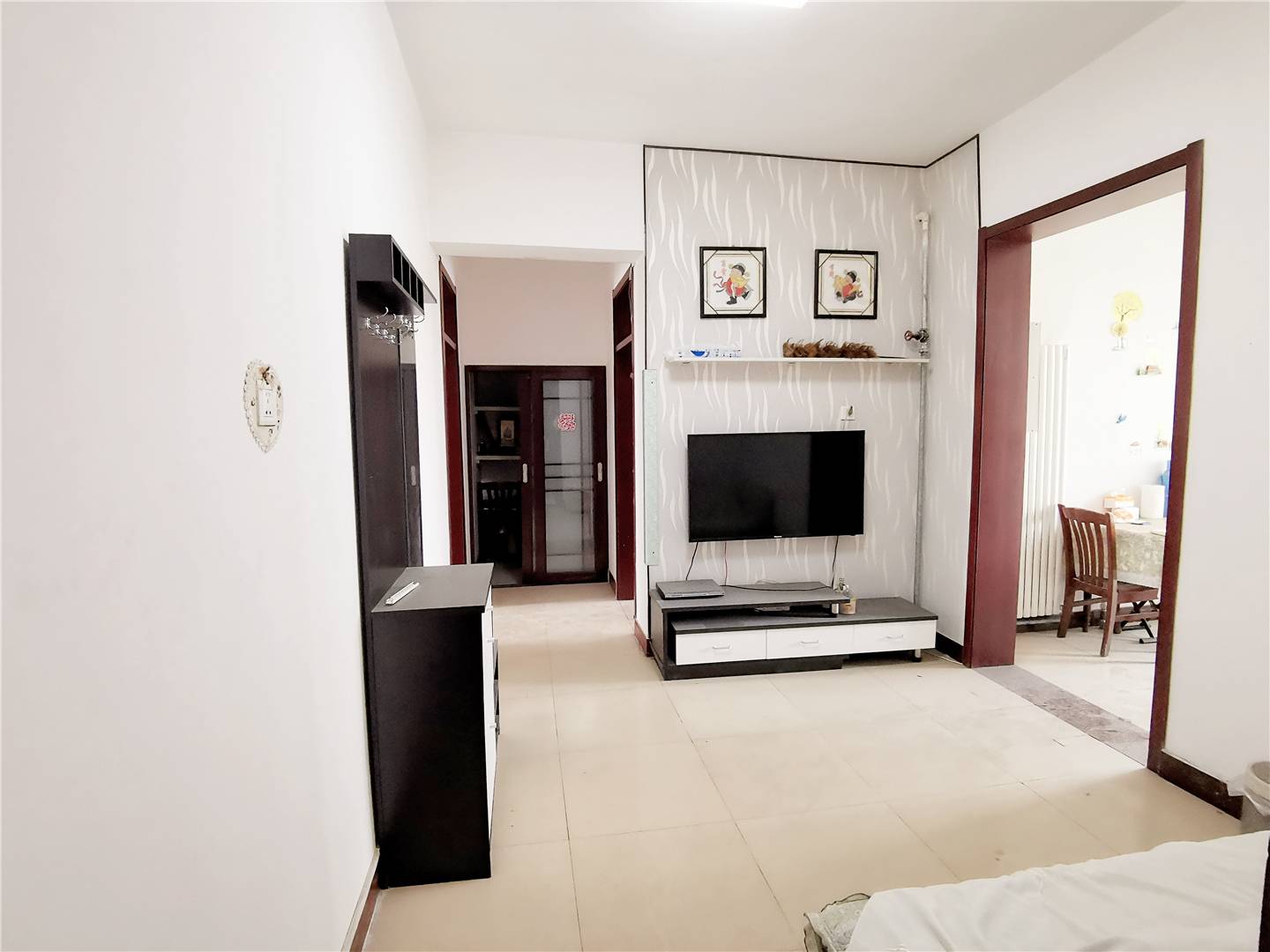  八里洼路19号院 南北