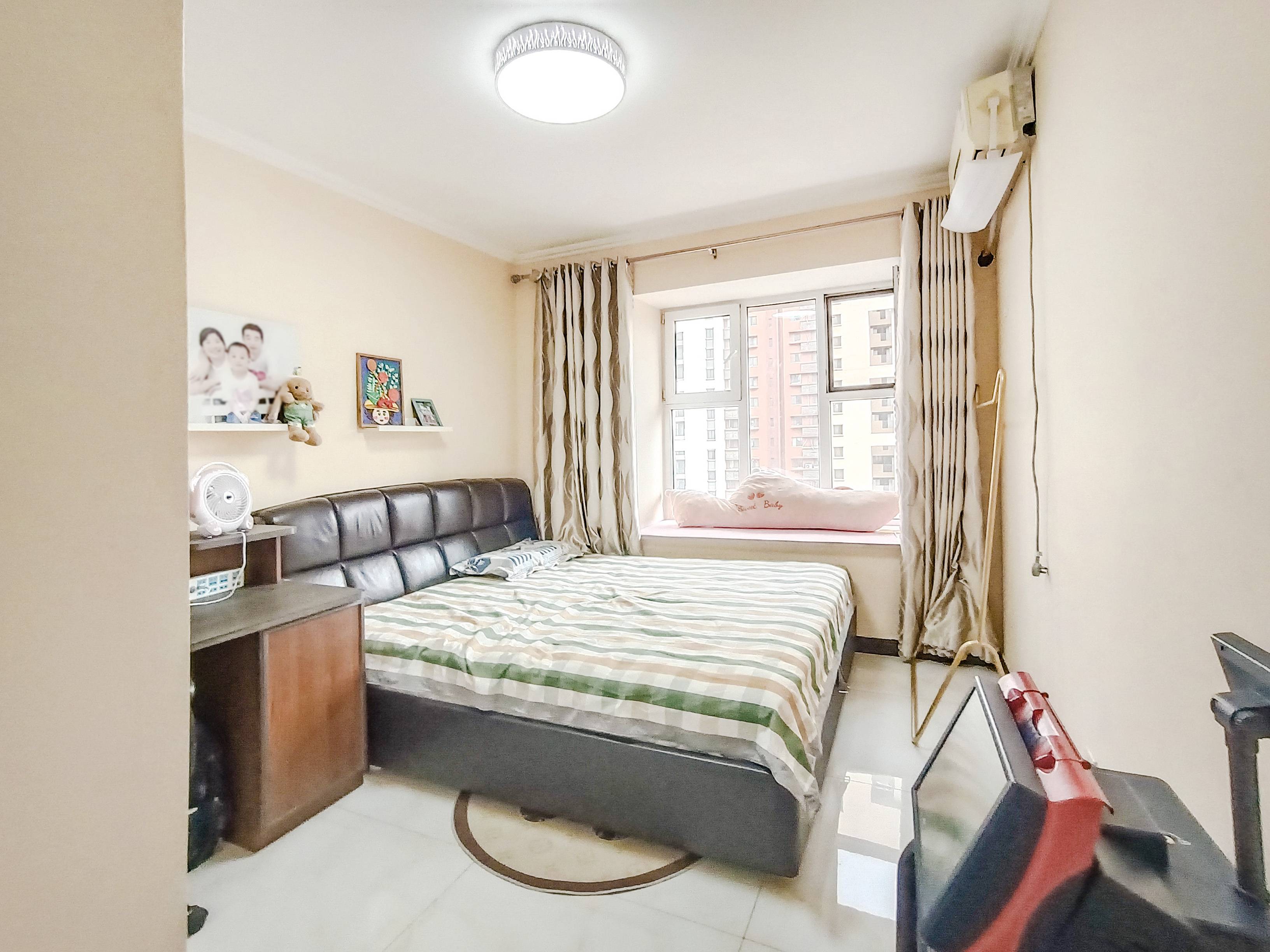 天鸿万象新天云公馆