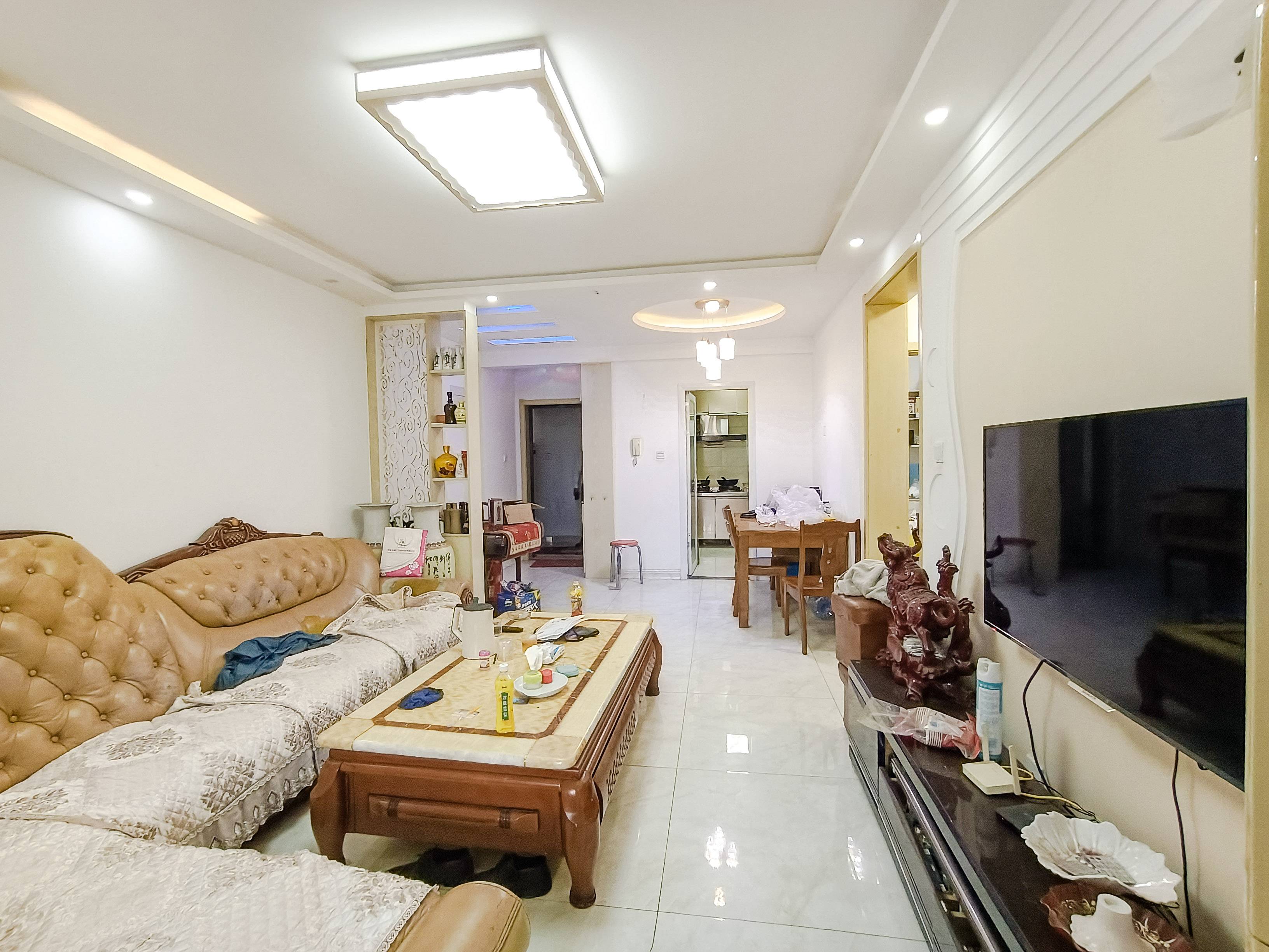 天鸿万象新天剑桥郡