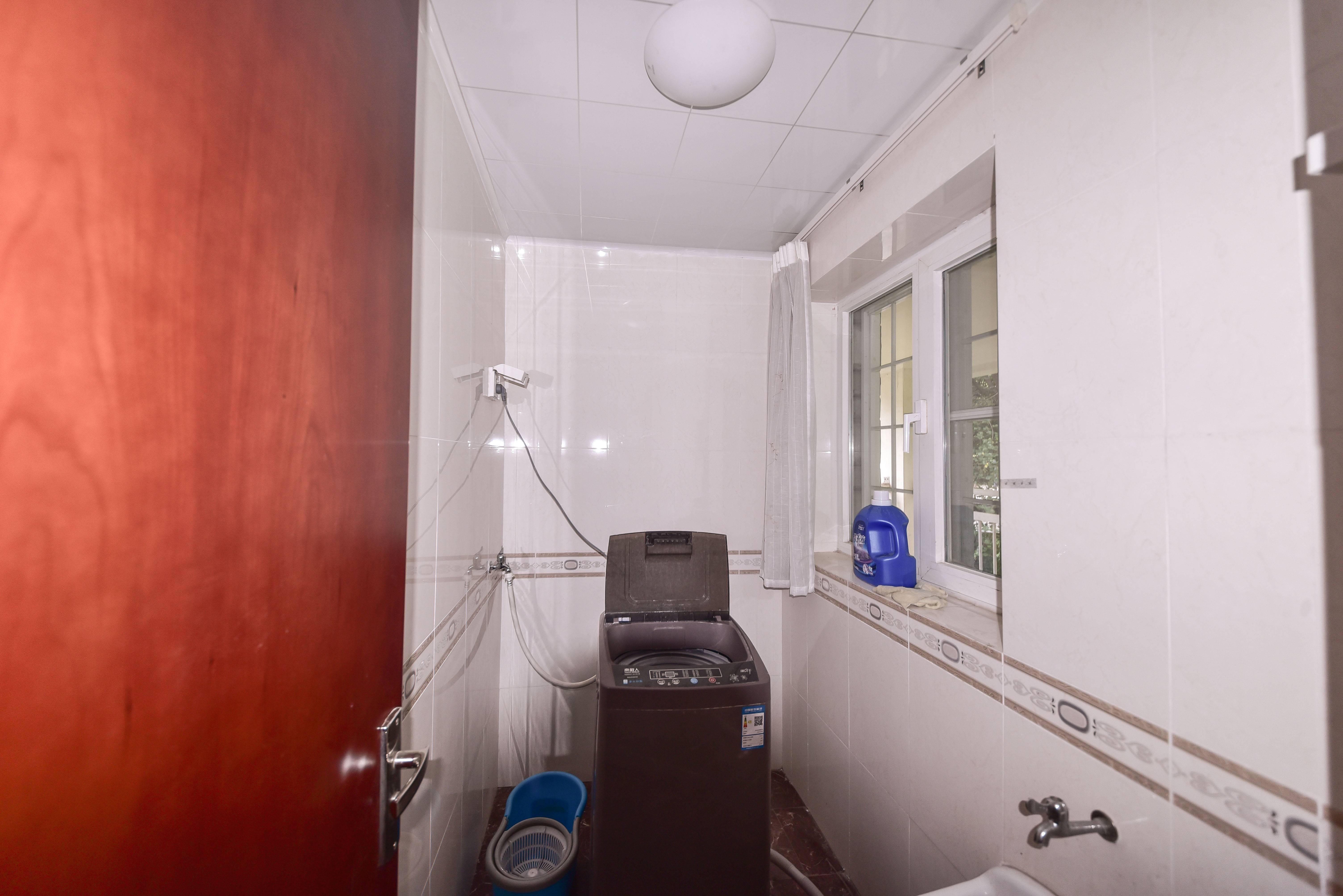 鲁信蟠龙山花园