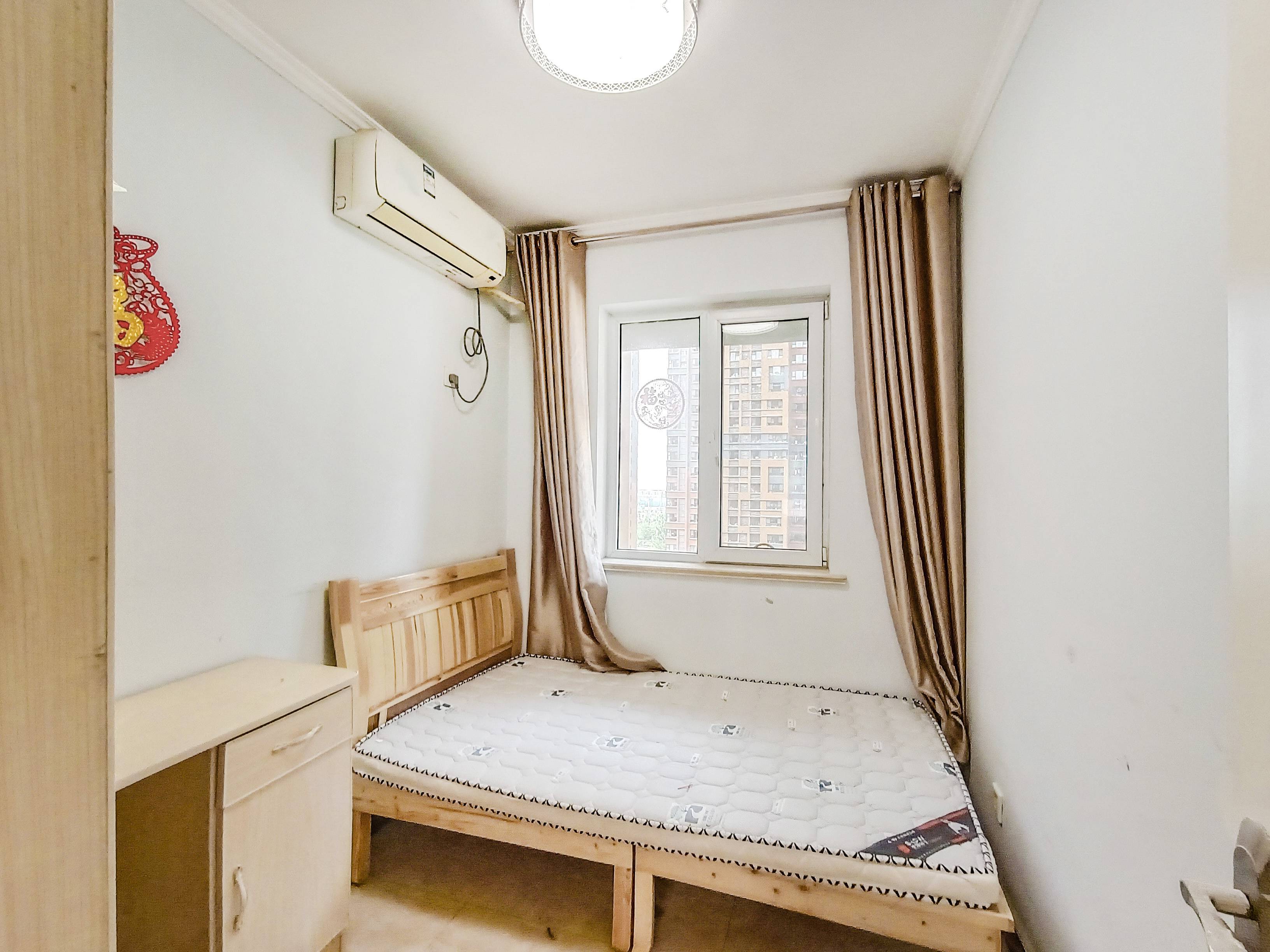 天鸿万象新天哈佛郡