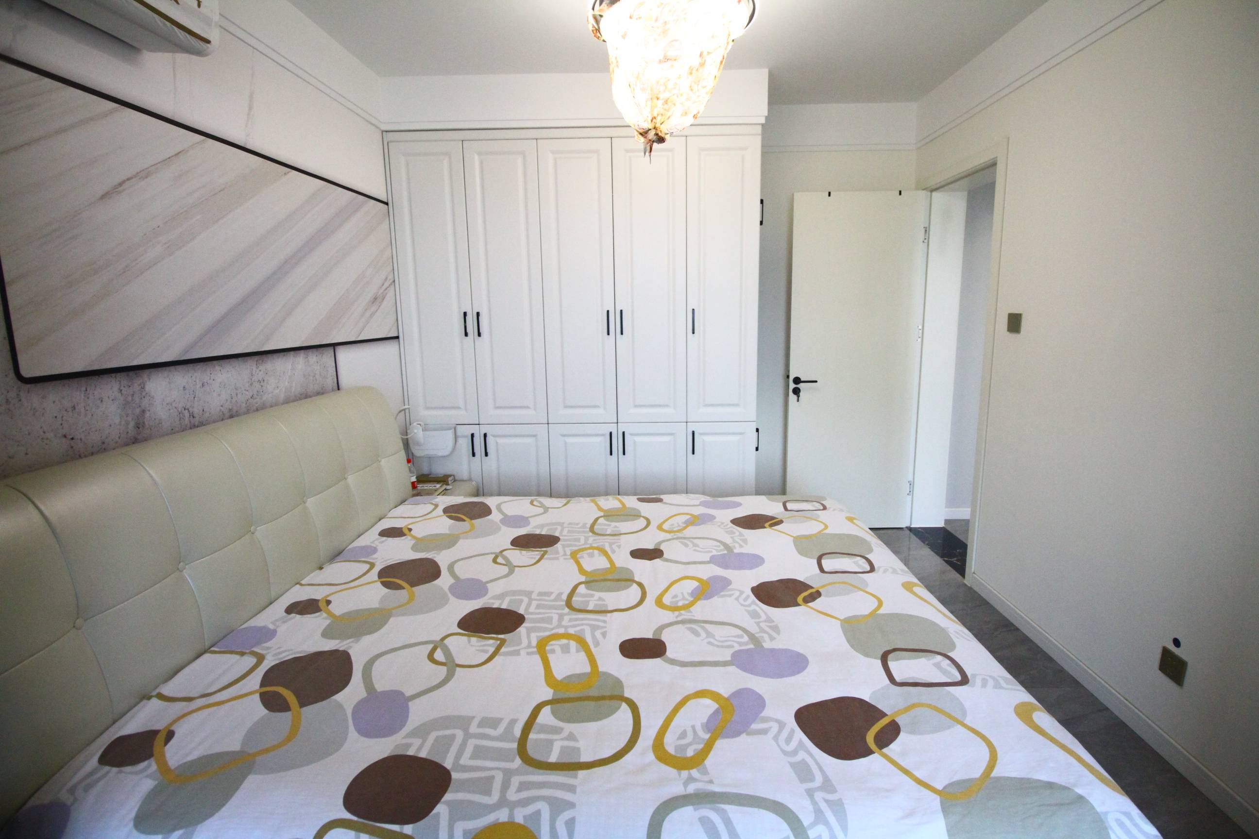 海尔云世界滟澜公馆花园