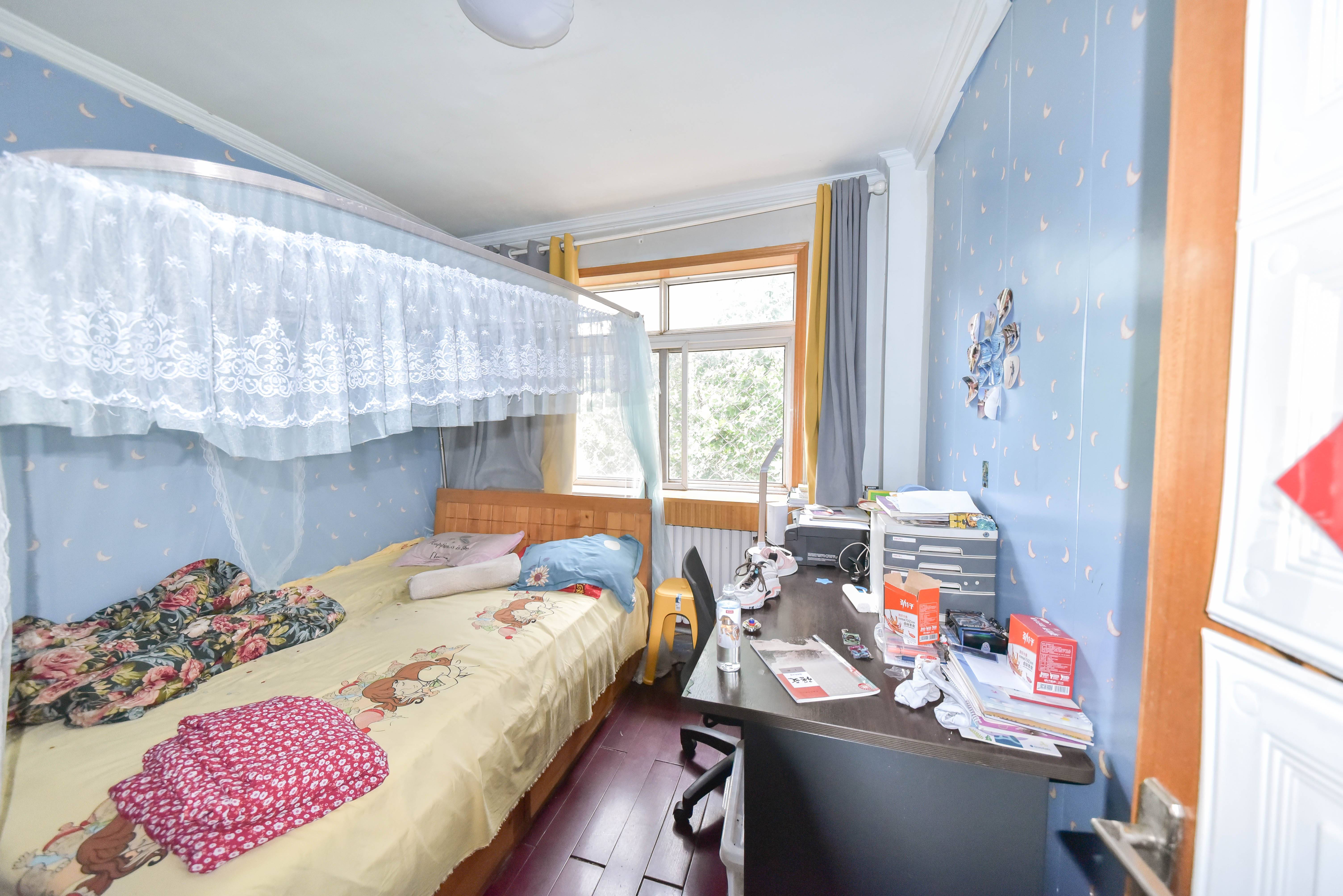 南券门巷小区(趵突泉南路16号)