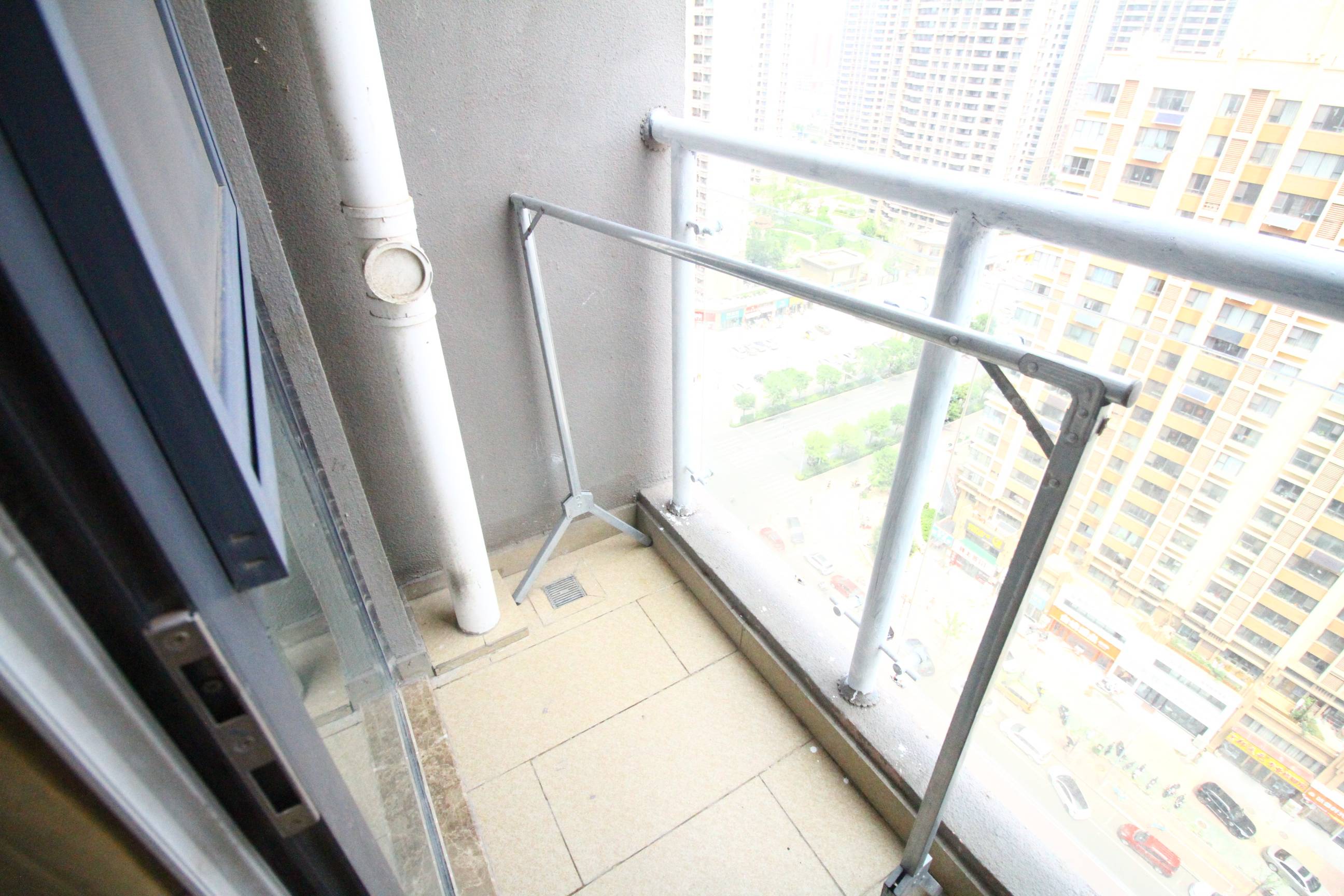 恒大滨河左岸公寓(临湖公馆花园)