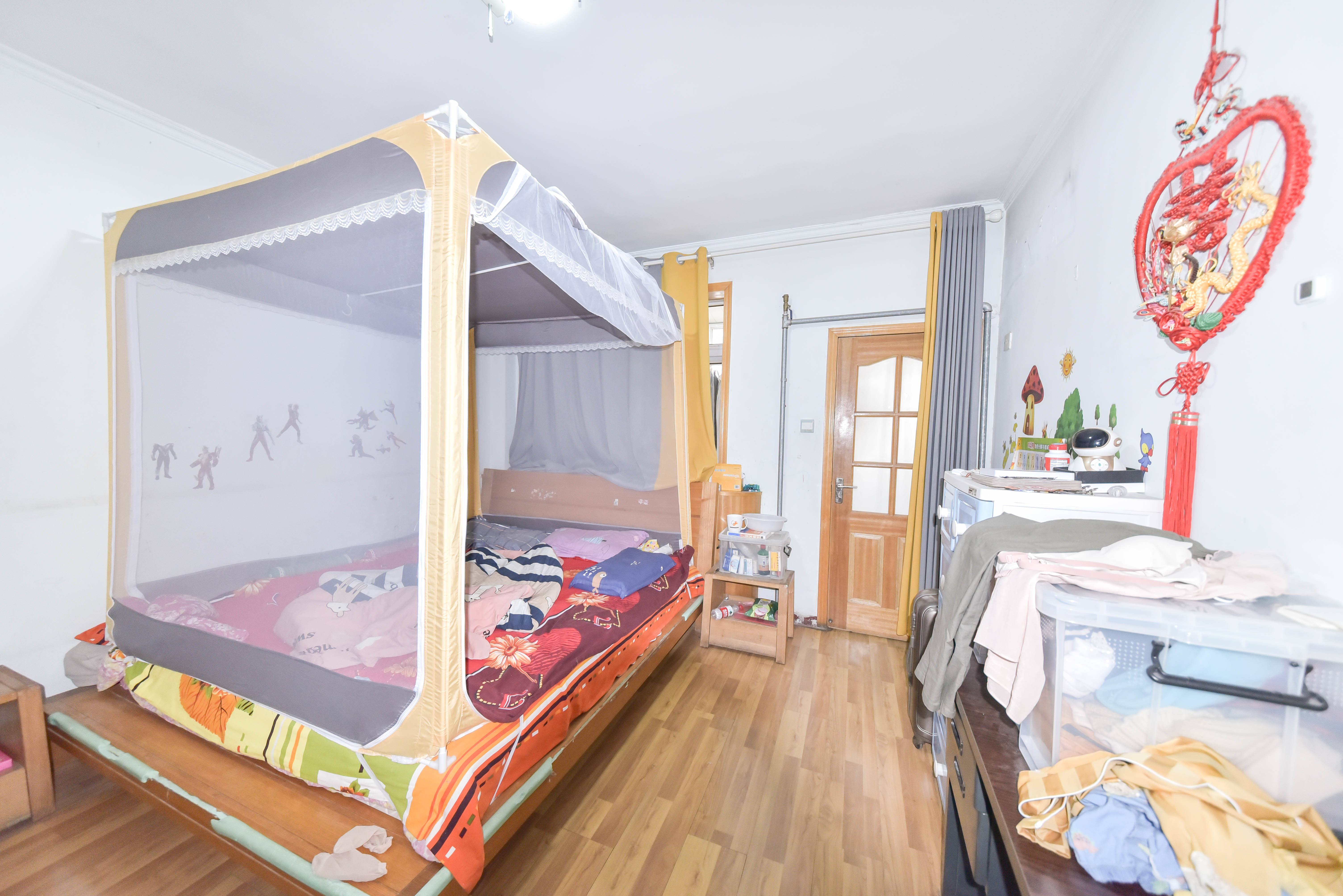 南券门巷小区(趵突泉南路16号)