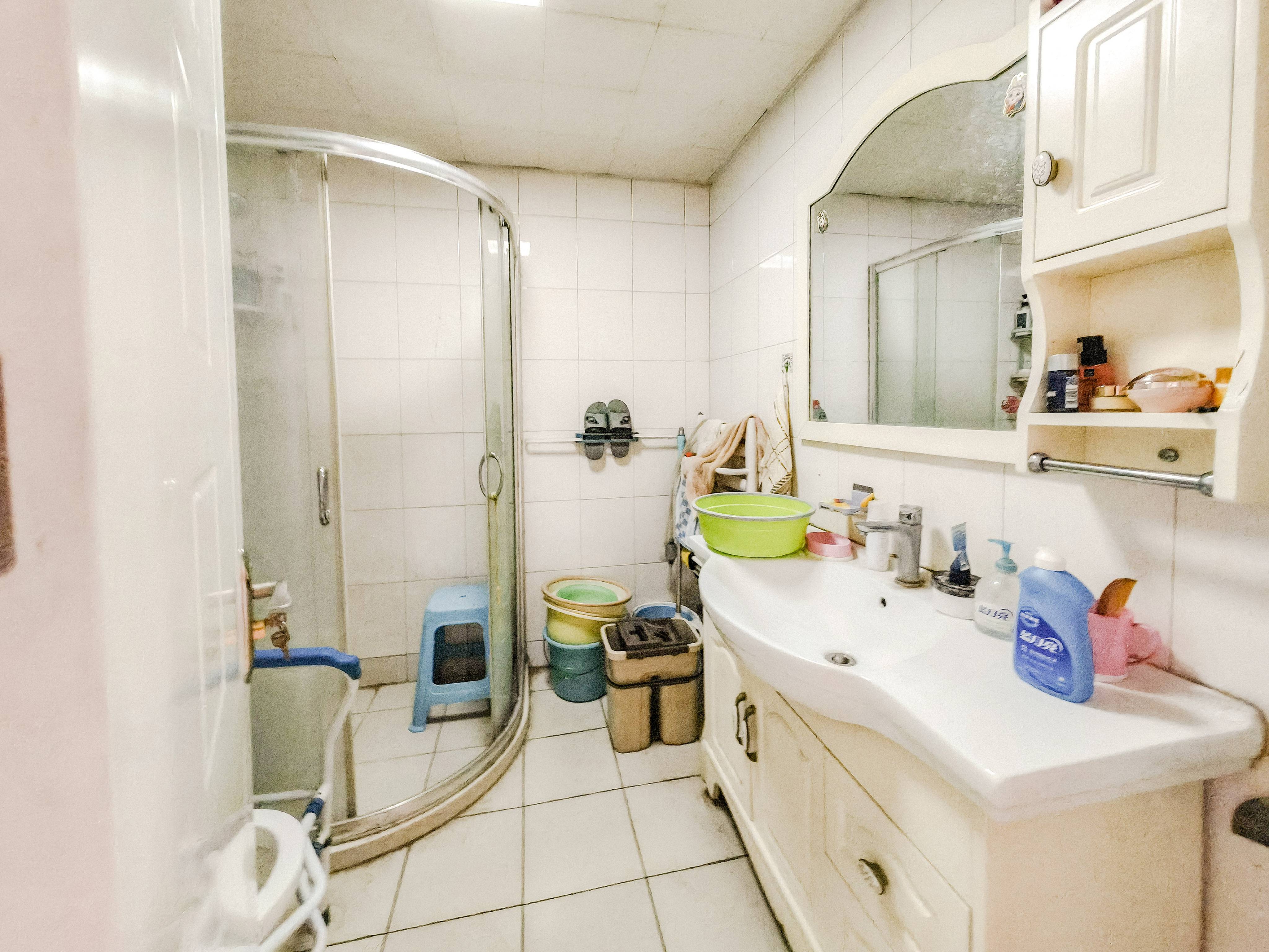 天鸿万象新天四区