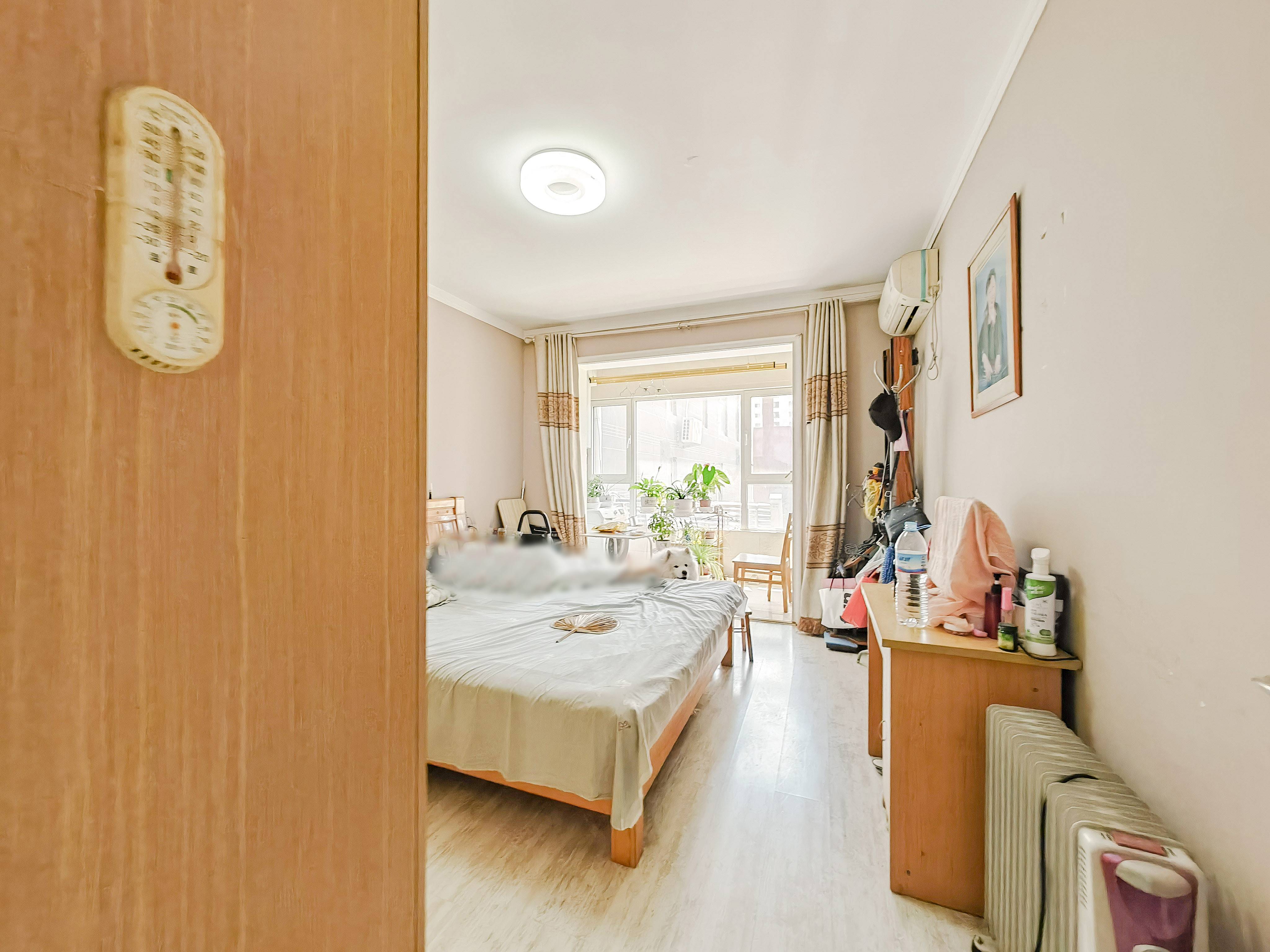 天鸿万象新天四区