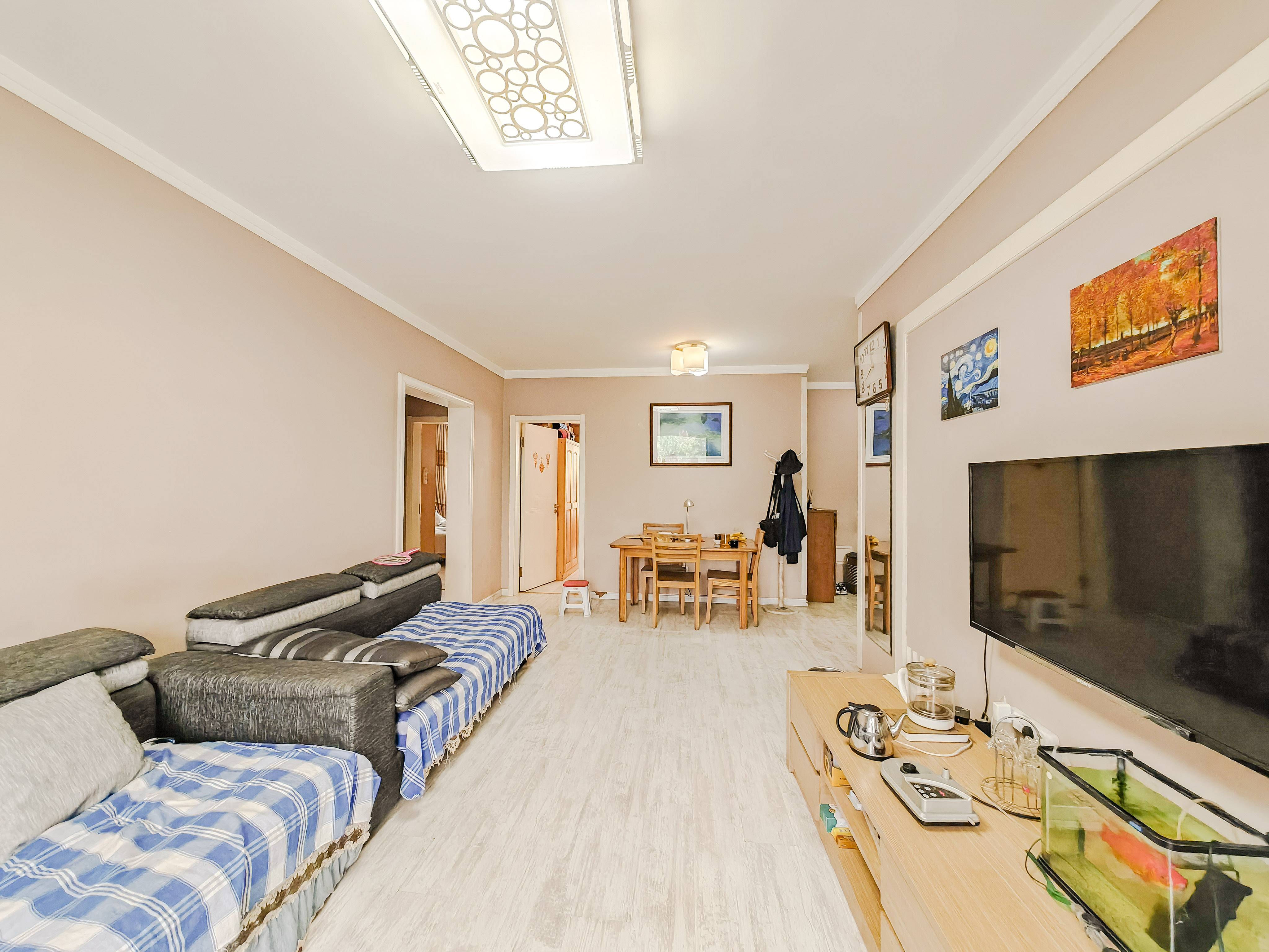 天鸿万象新天四区