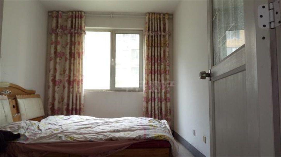 天鸿万象新天四区