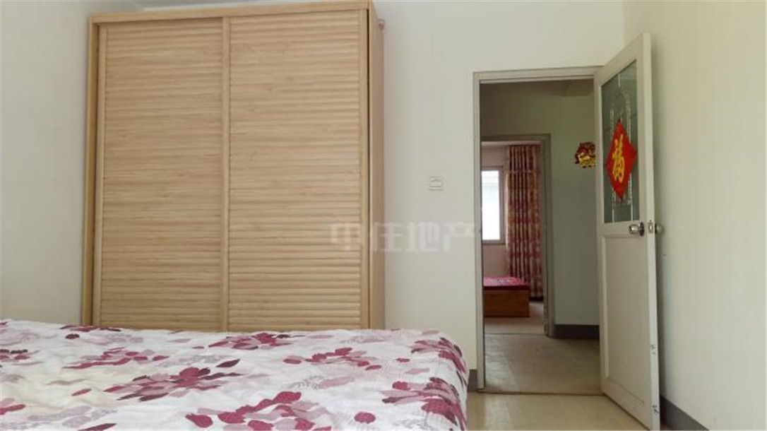 天鸿万象新天四区