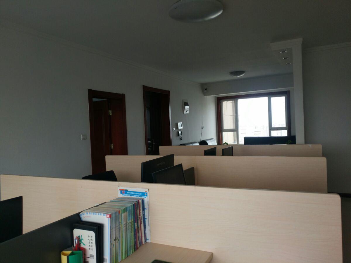 绿地新里卢浮公馆