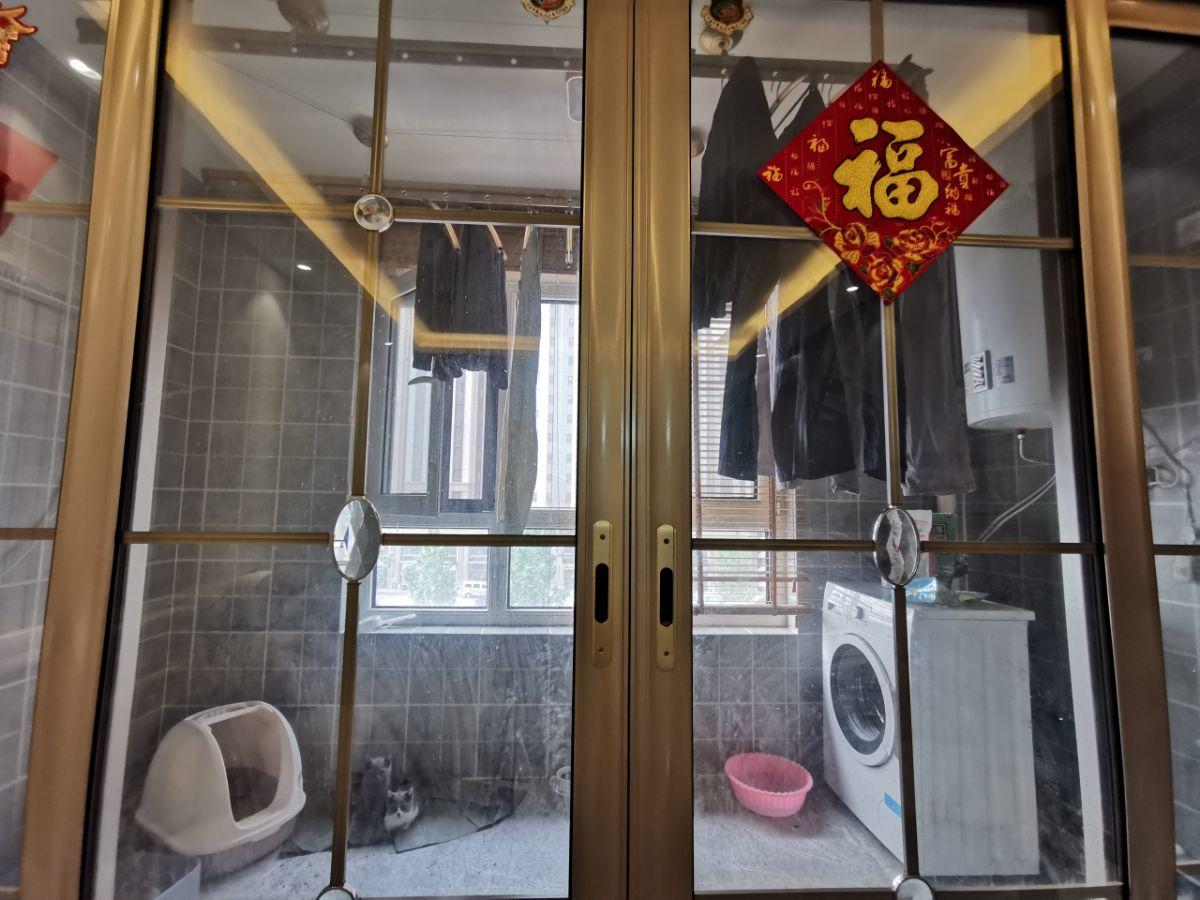 绿地新里香榭丽公馆